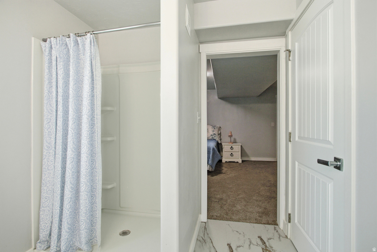 LEGACY FARMS - Residential