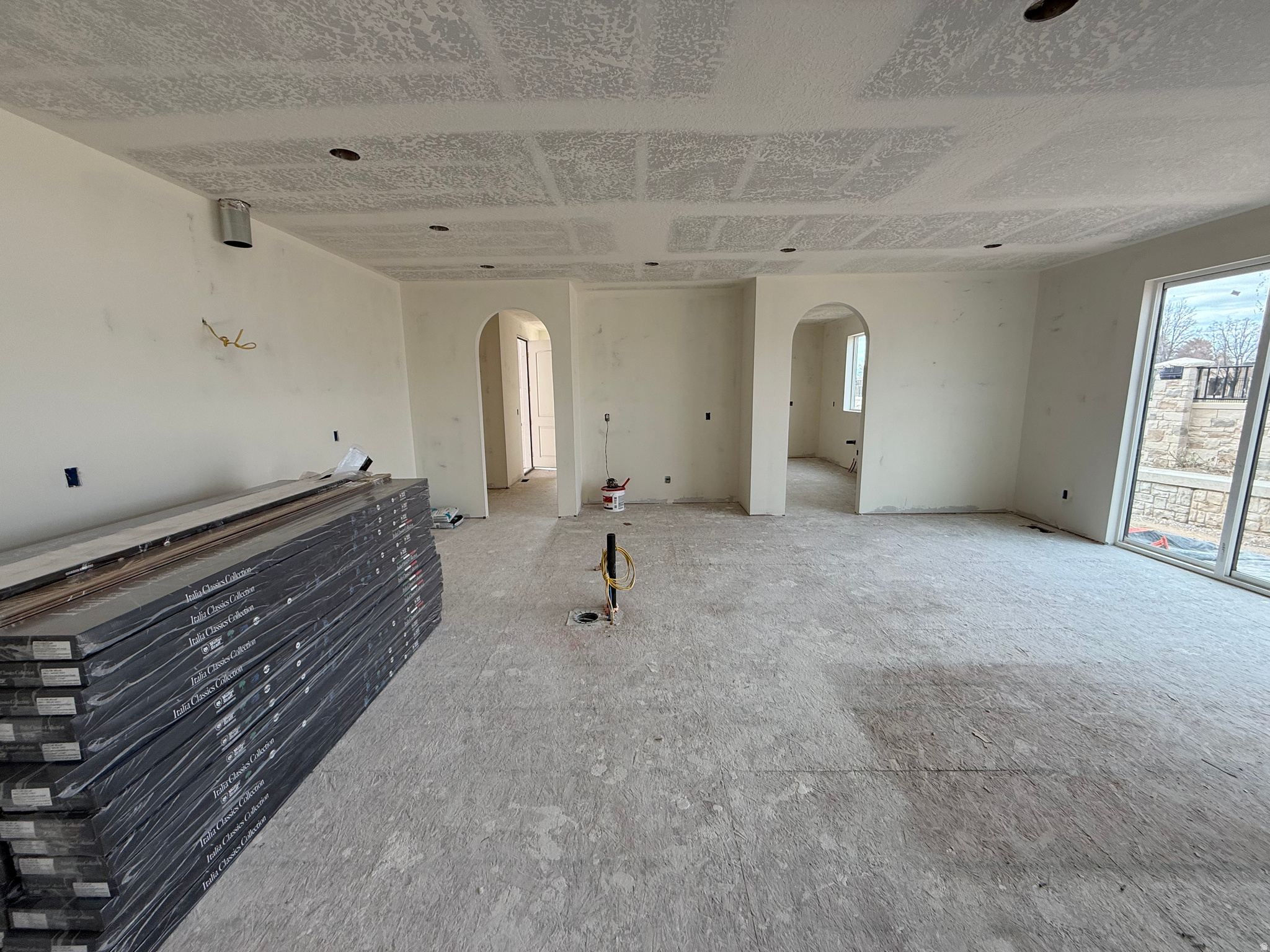 AUTUMN CREST - Residential