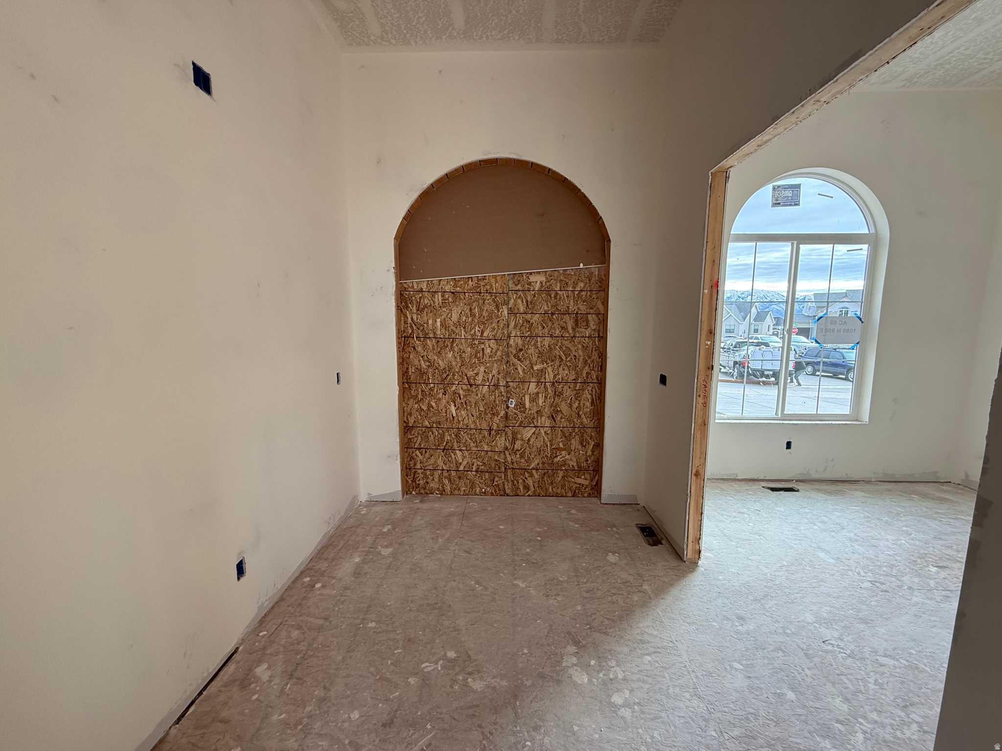 AUTUMN CREST - Residential