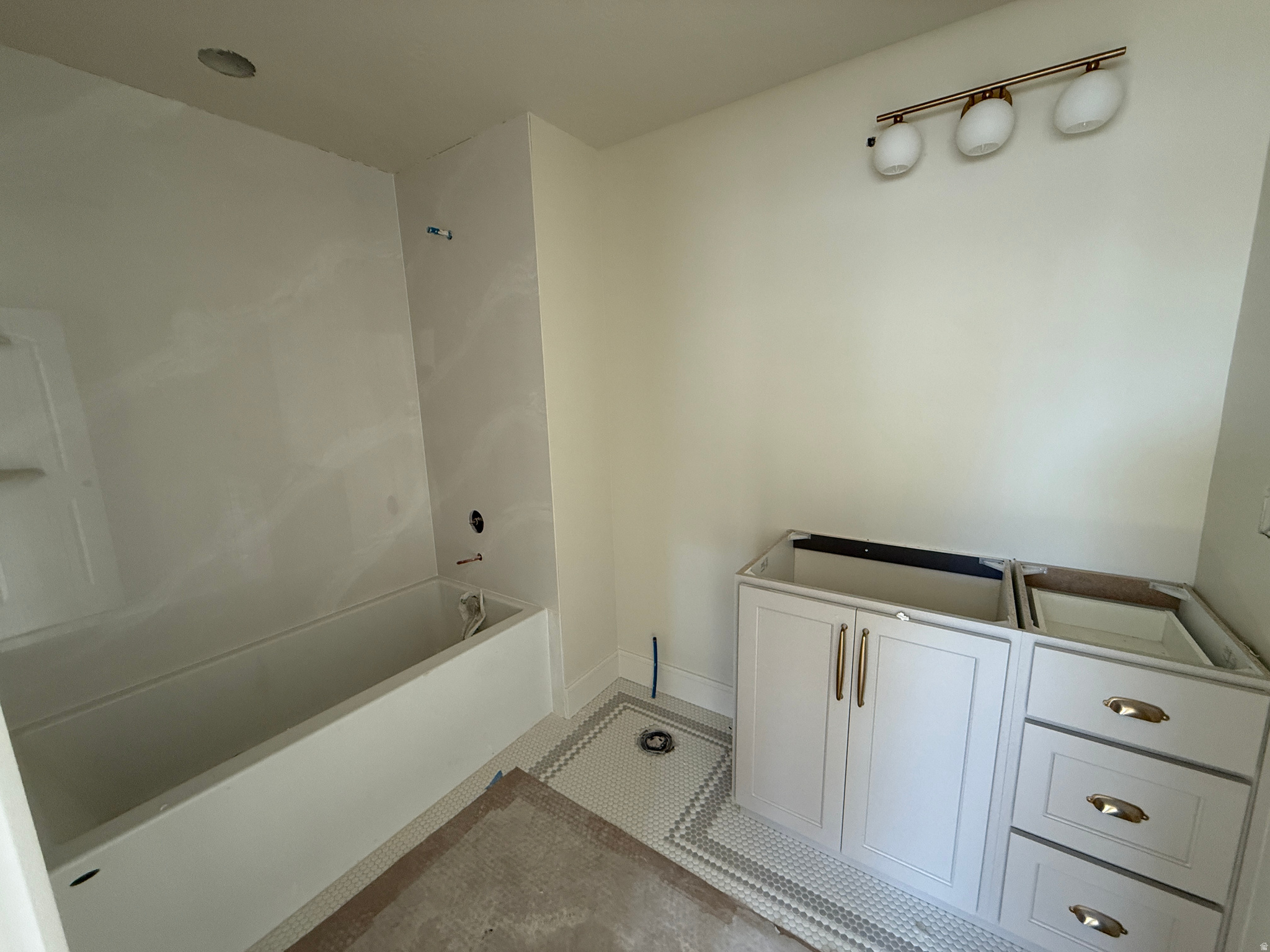 AUTUMN CREST - Residential