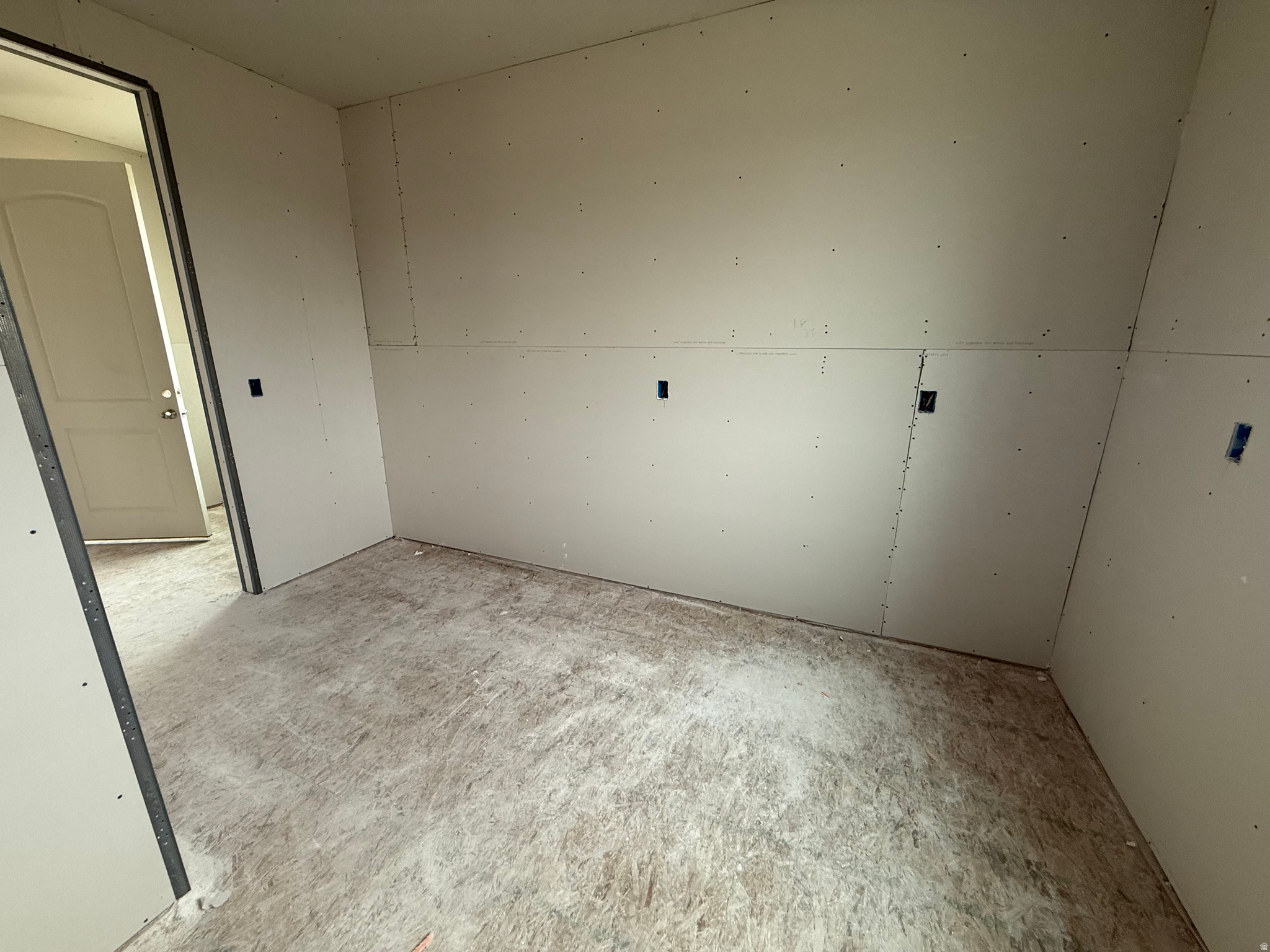 AUTUMN CREST - Residential