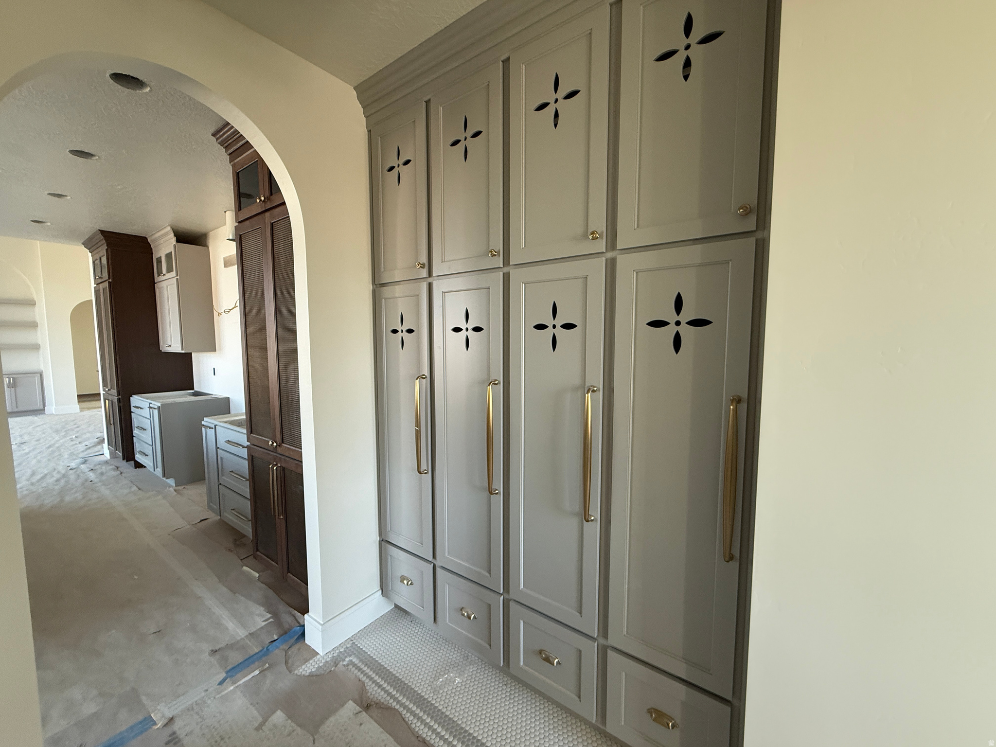 AUTUMN CREST - Residential