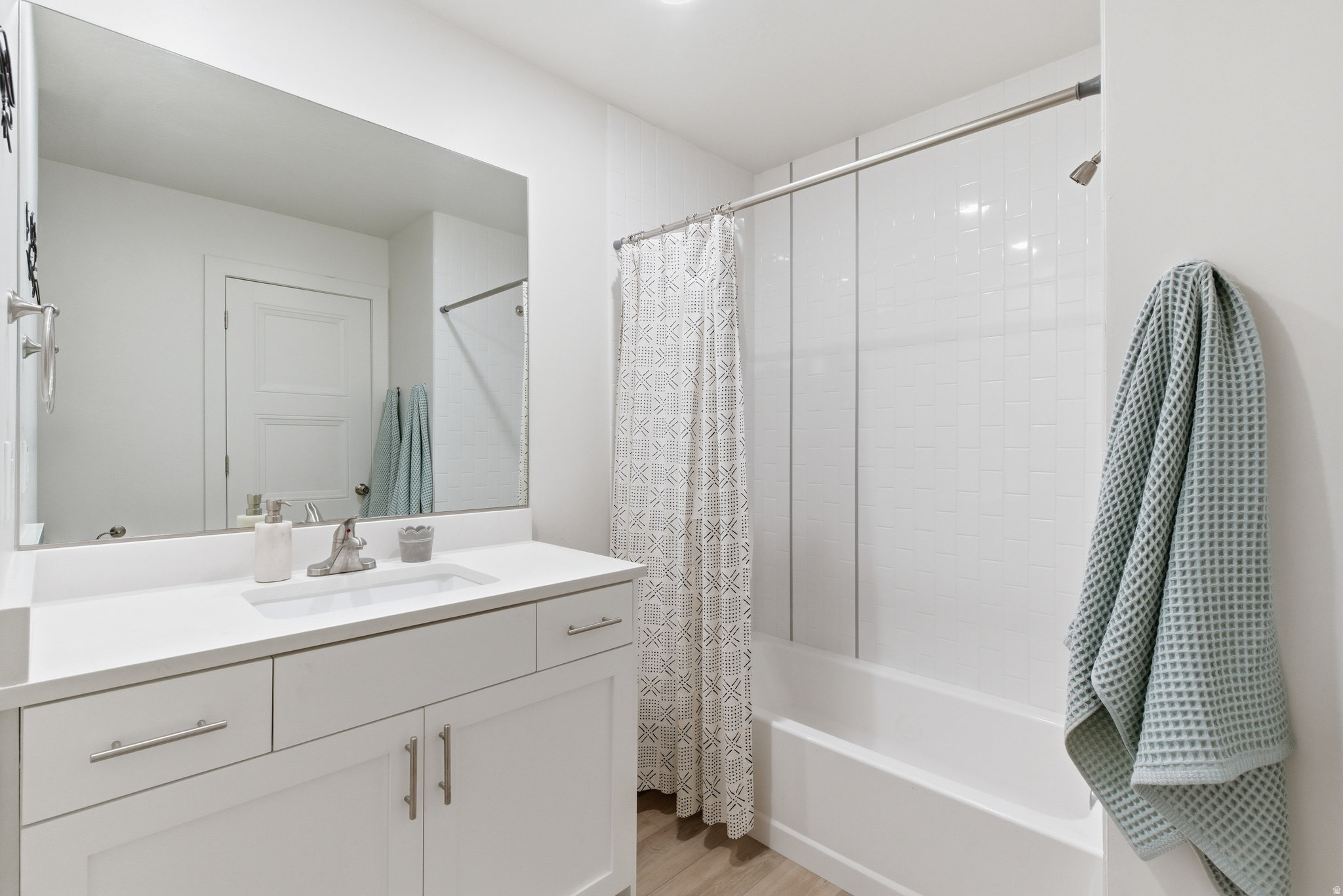 HARVEST VILLAGE - Residential