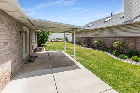 Tiny photo for 4108 S 950 E, South Ogden, UT 84403 (MLS # 2171533)