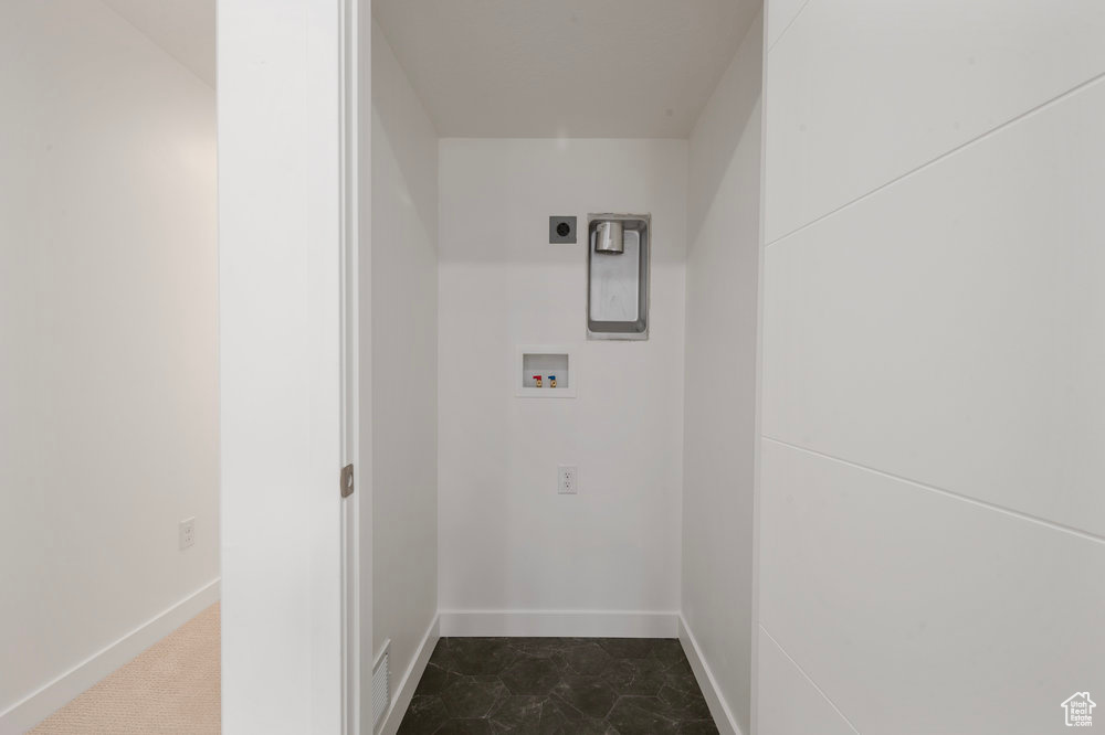 AXIS TOWNHOMES - Residential
