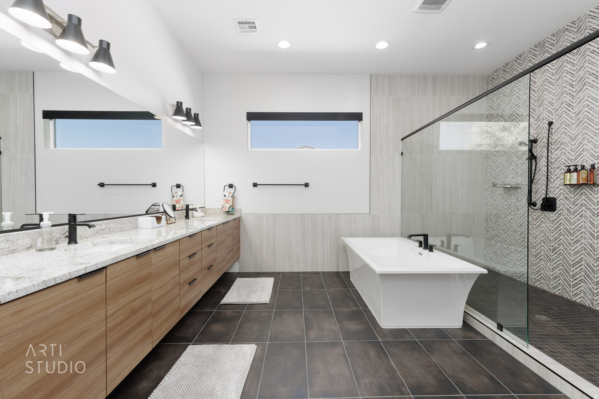 EAGLE SUMMIT ESTATES AMD - Residential