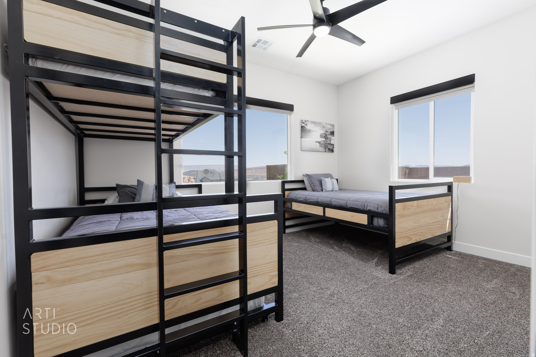 EAGLE SUMMIT ESTATES AMD - Residential