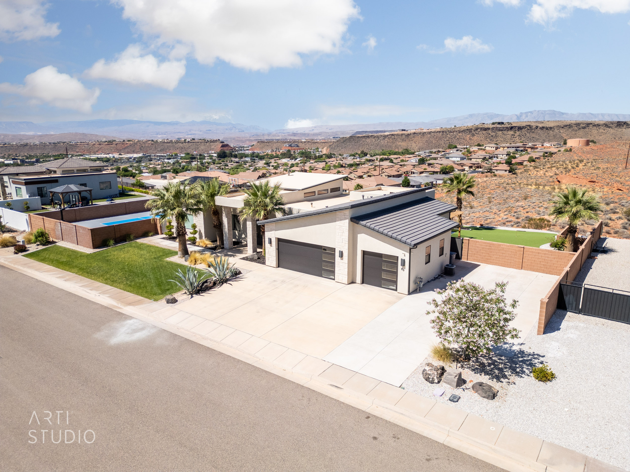 EAGLE SUMMIT ESTATES AMD - Residential