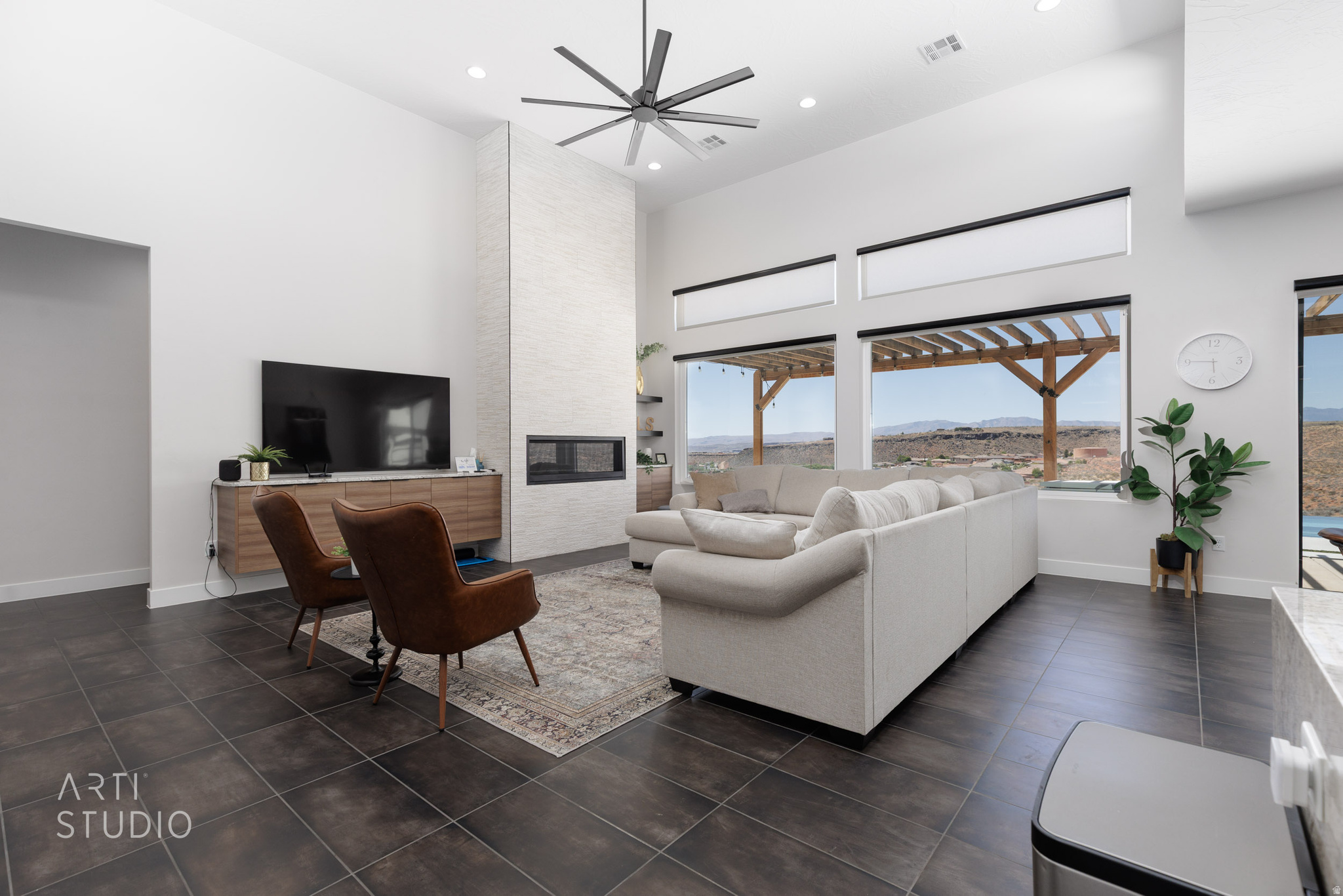 EAGLE SUMMIT ESTATES AMD - Residential