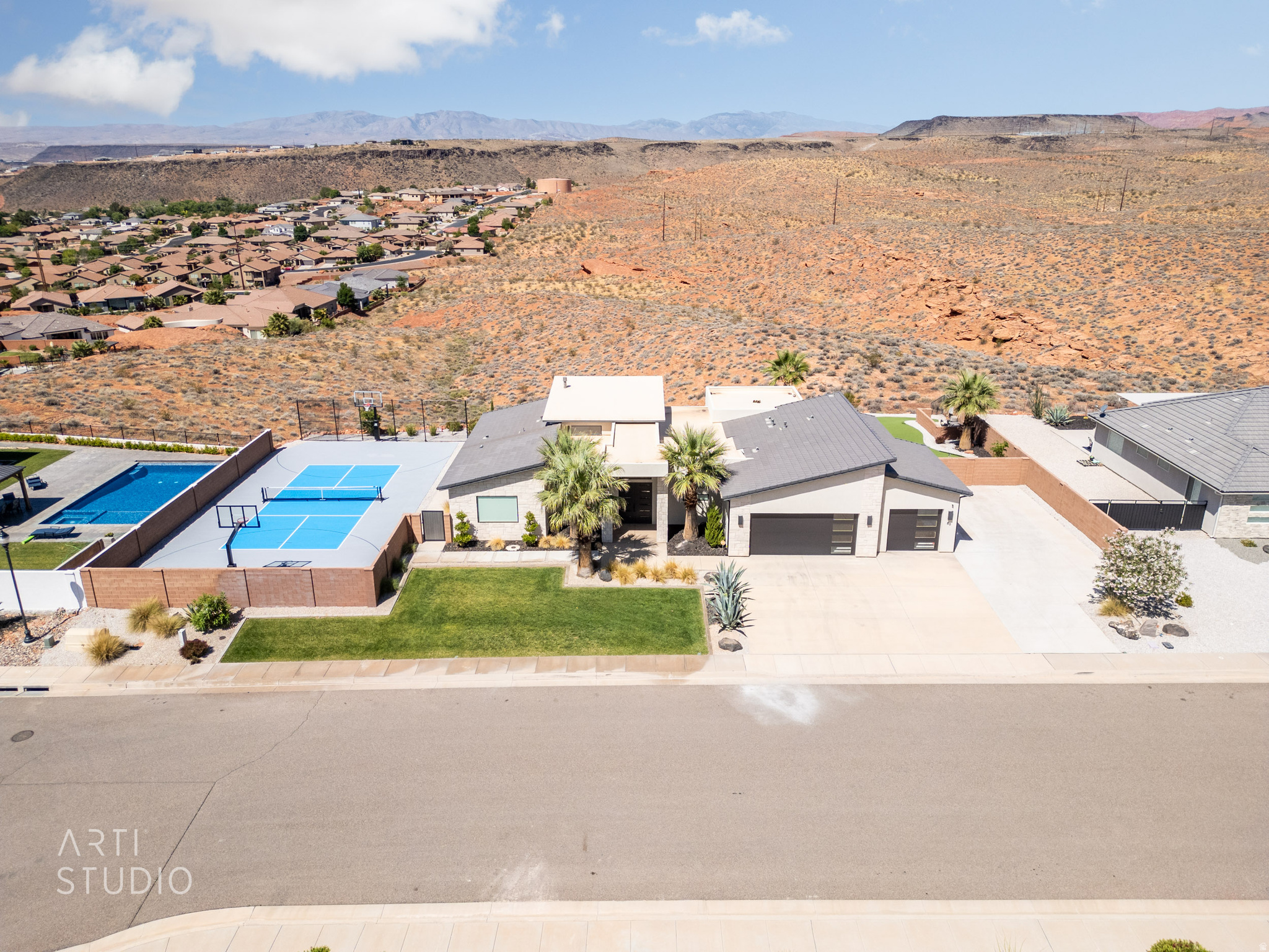 EAGLE SUMMIT ESTATES AMD - Residential