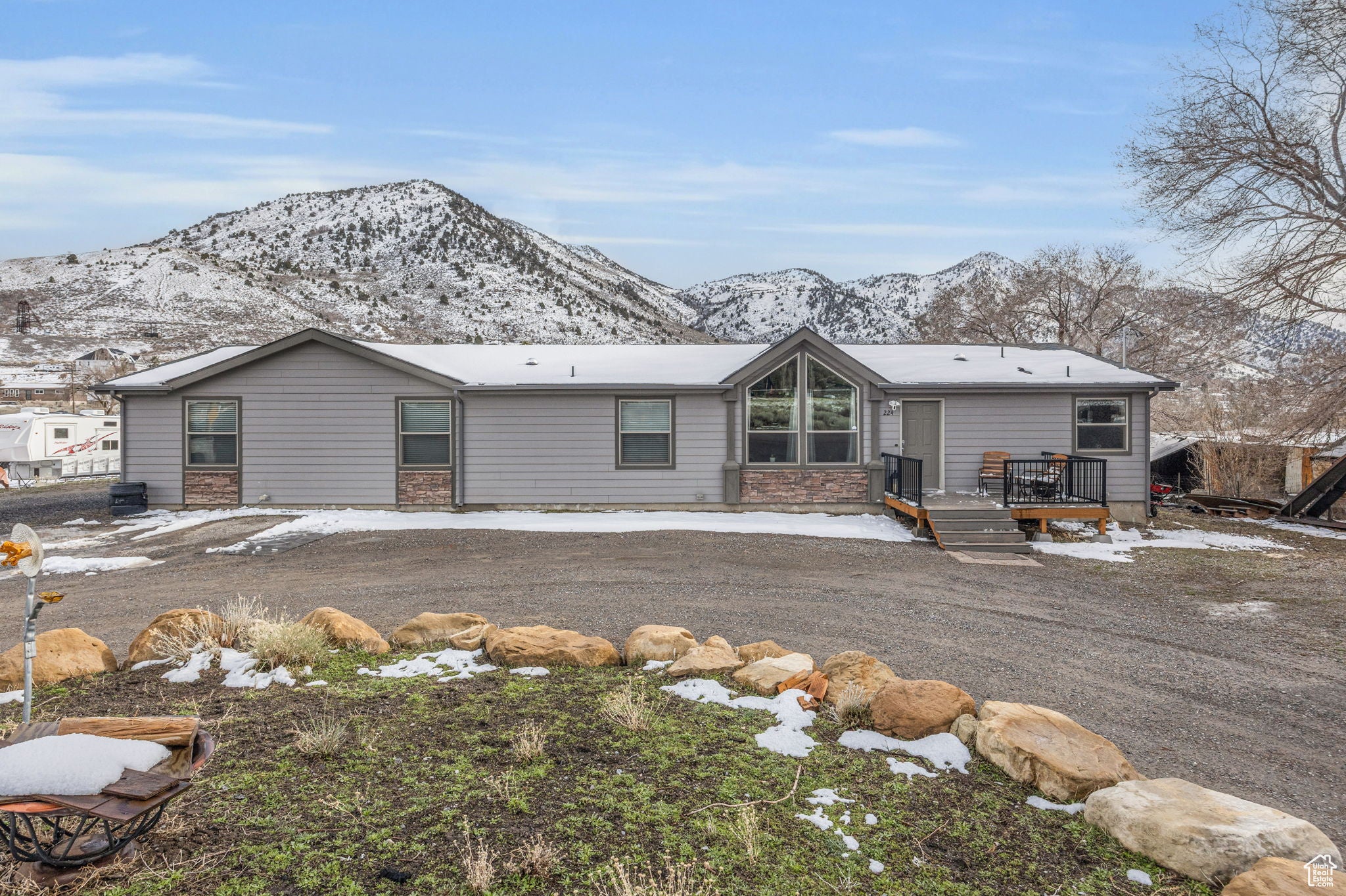 Manufactured home in the Utah mountains requiring a foundation engineering inspection