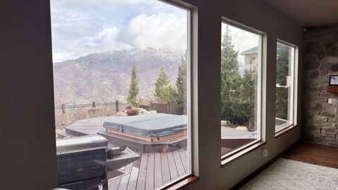 Tiny photo for 1917 E ASPEN LEAF PL, Draper, UT 84020 (MLS # 2137499)