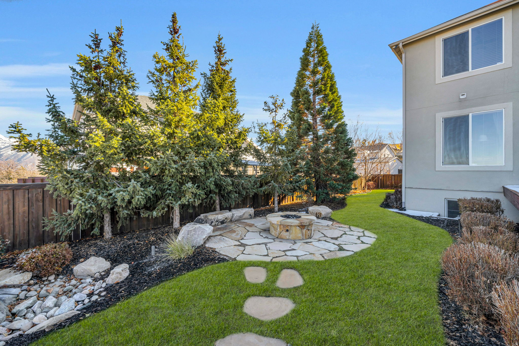 SUNCREST - Residential