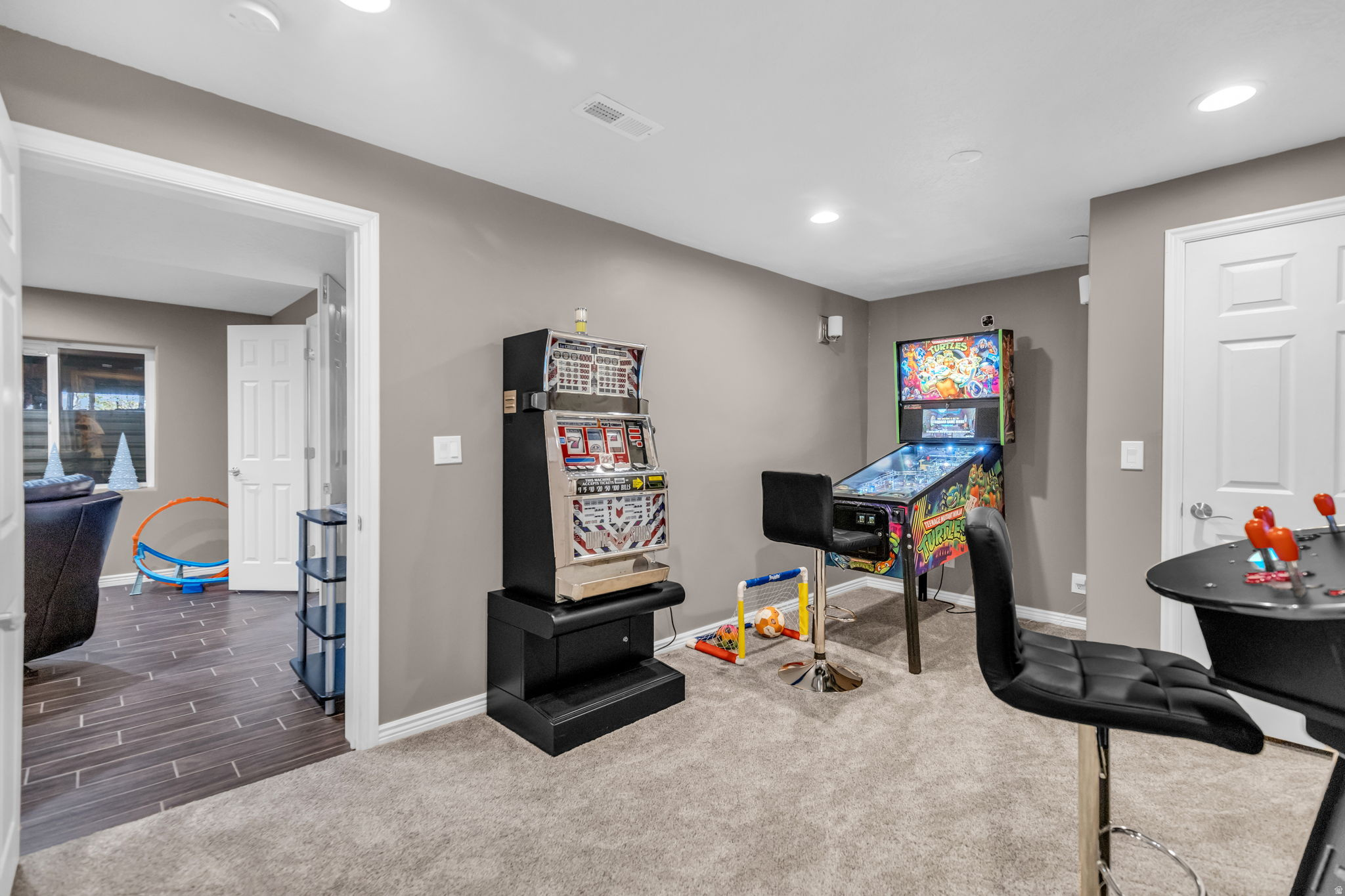 SUNCREST - Residential