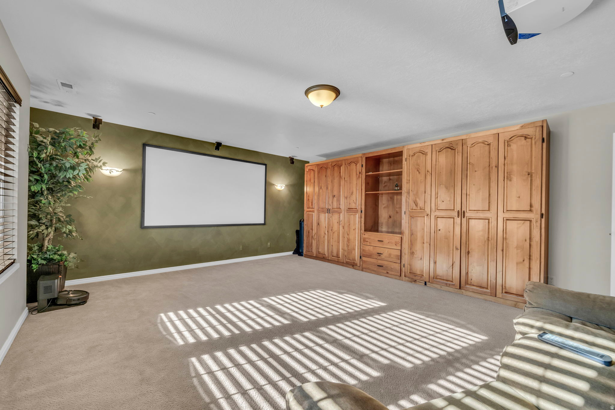 SUNCREST - Residential