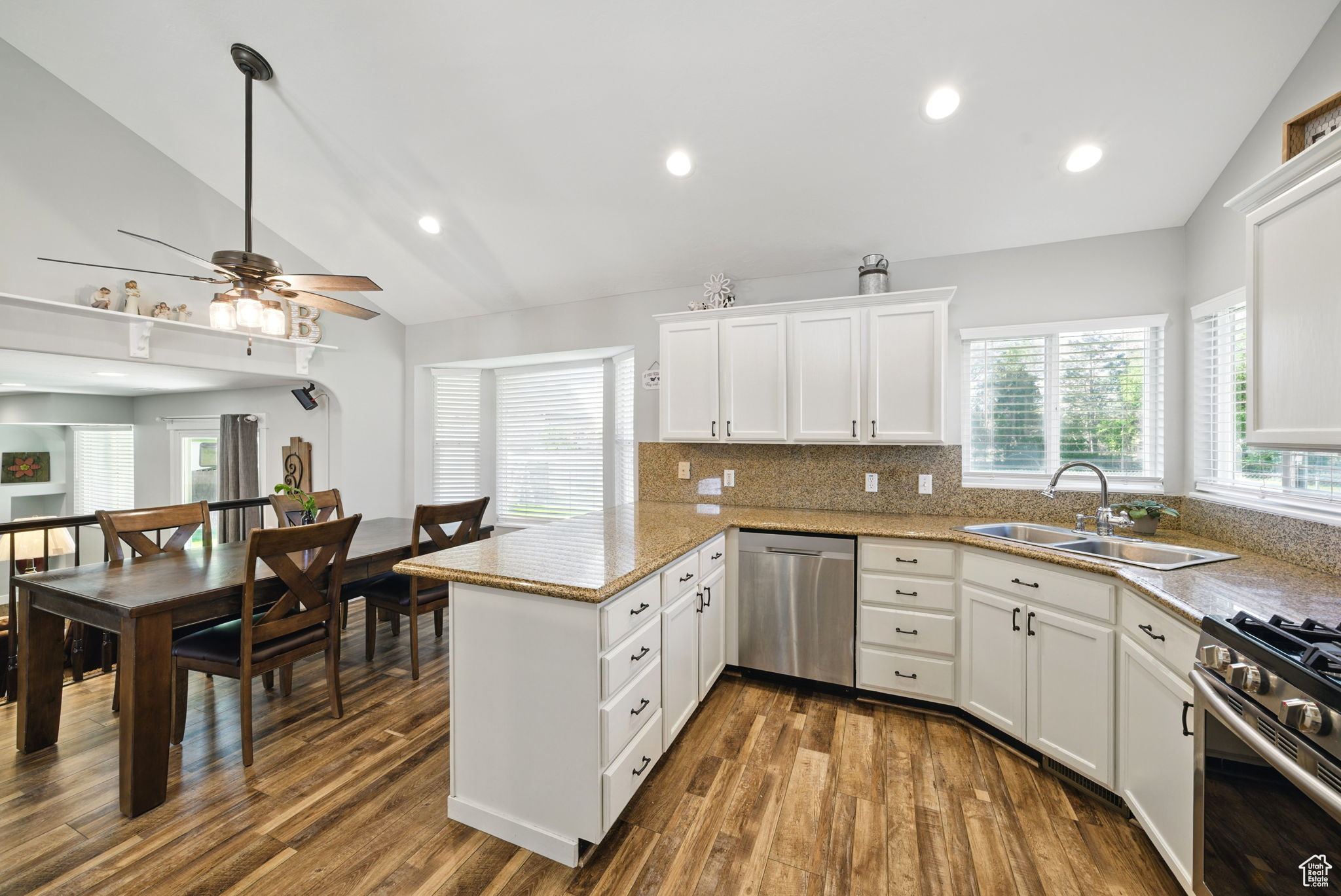 3529 W 7580, West Jordan, Utah image 15