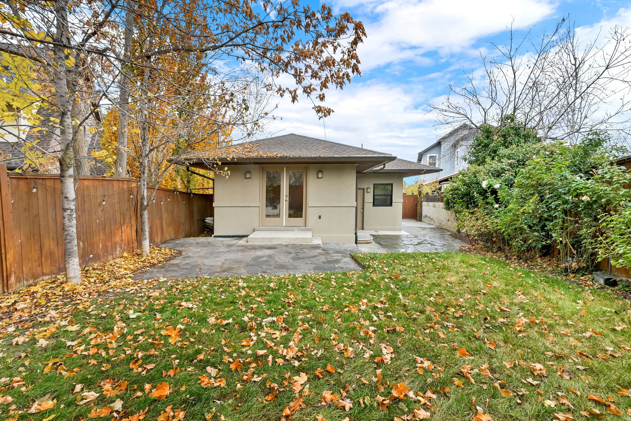 DOUGLAS PARK - Residential