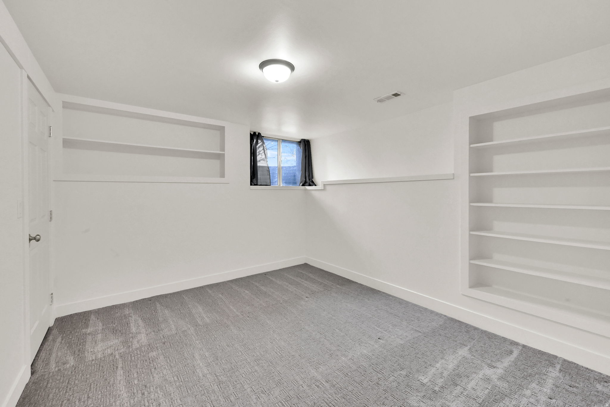 DOUGLAS PARK - Residential