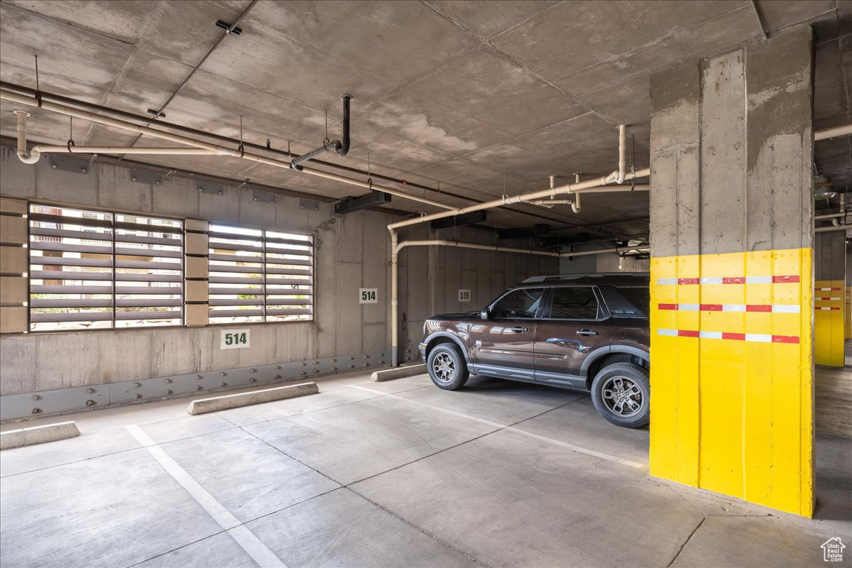 BELLA TERRAZZA @ SUNBROOK - Residential