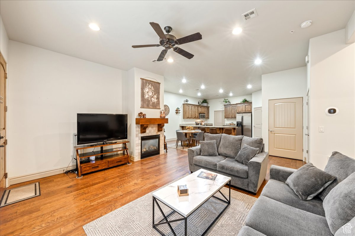 BELLA TERRAZZA @ SUNBROOK - Residential