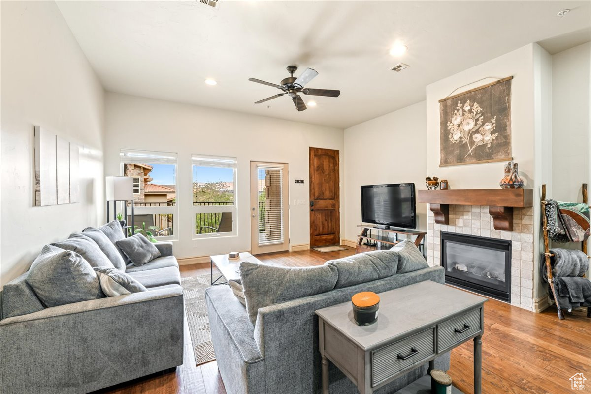 BELLA TERRAZZA @ SUNBROOK - Residential