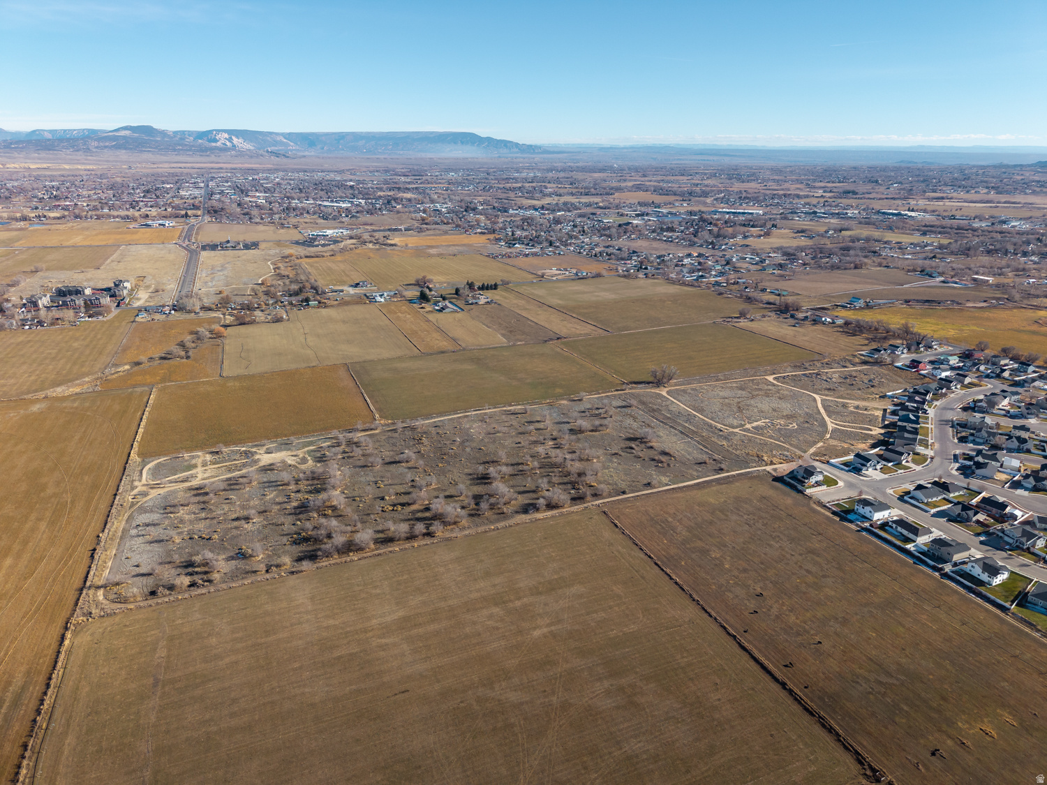 MAYFAIR MEADOWS - Land