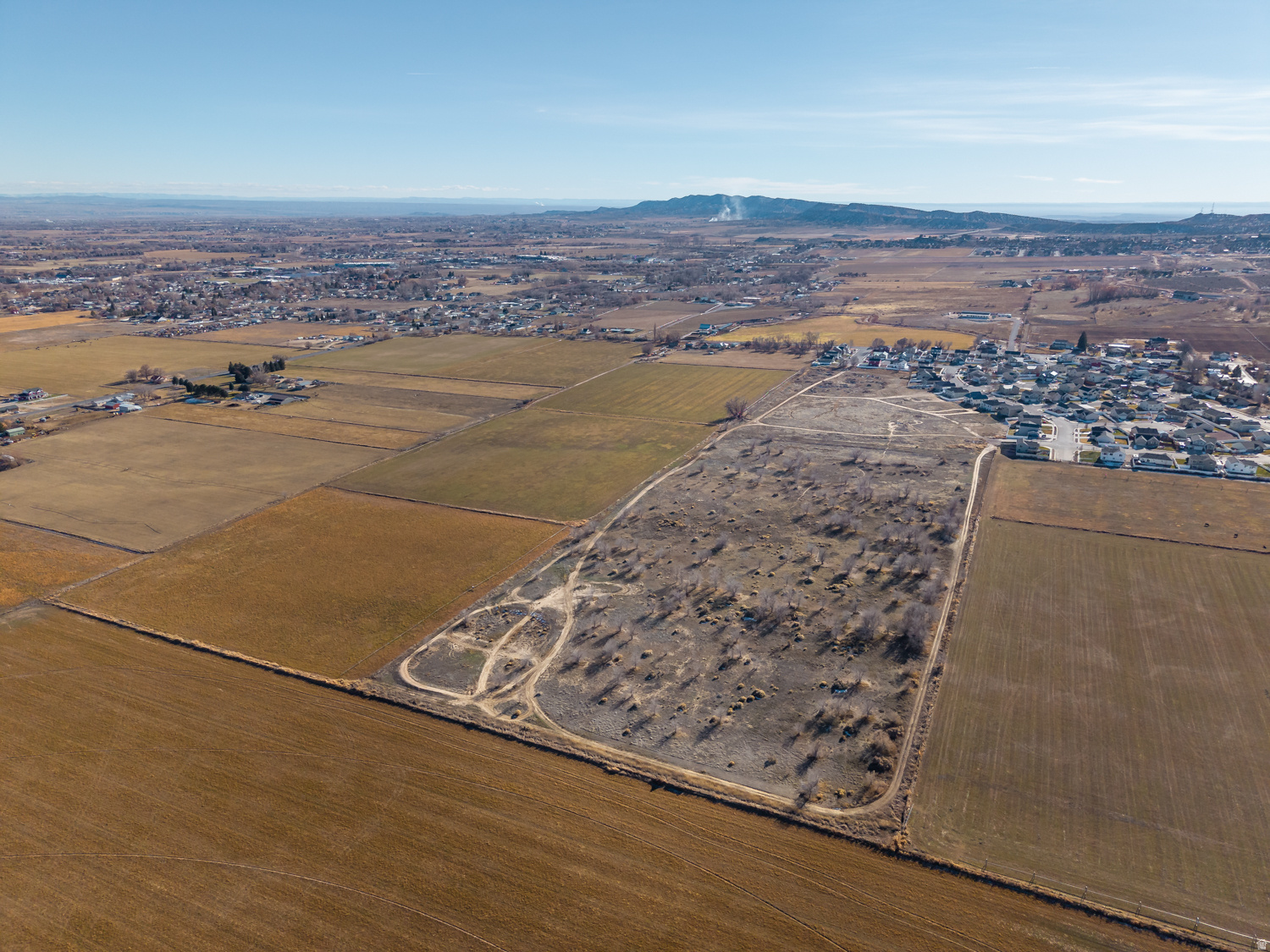 MAYFAIR MEADOWS - Land