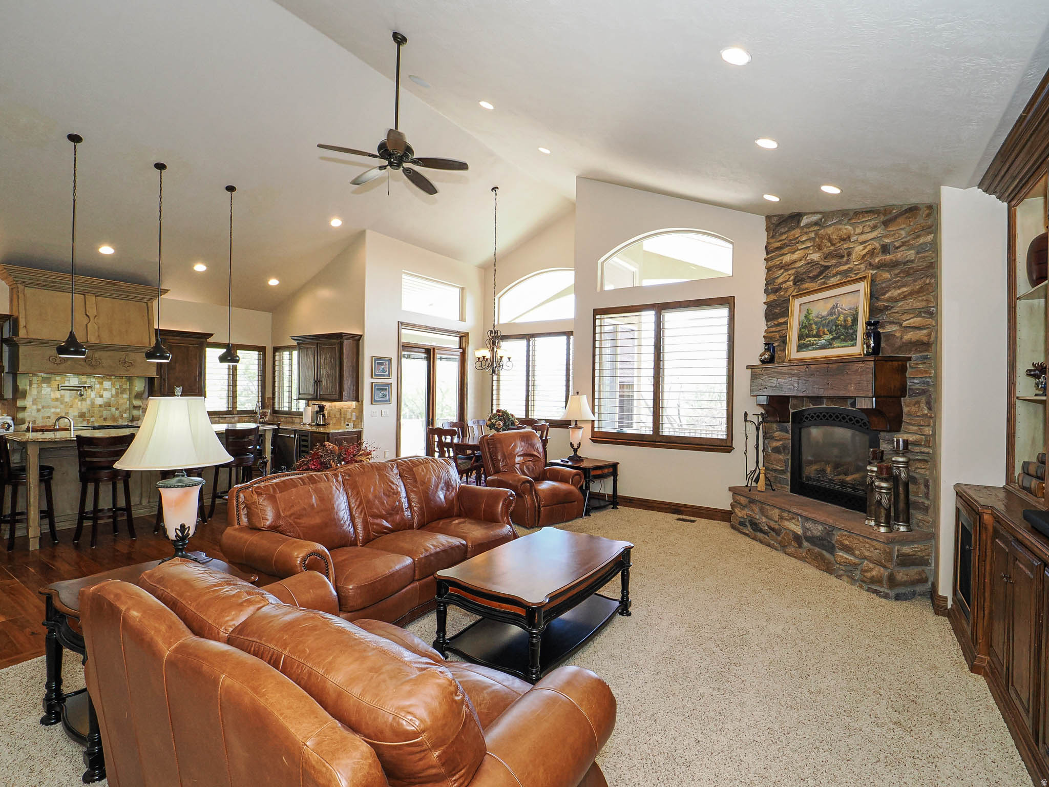 CASCADE COVE - Residential