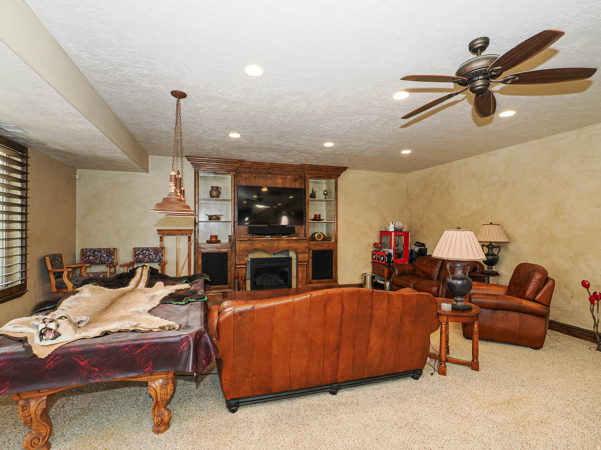 CASCADE COVE - Residential