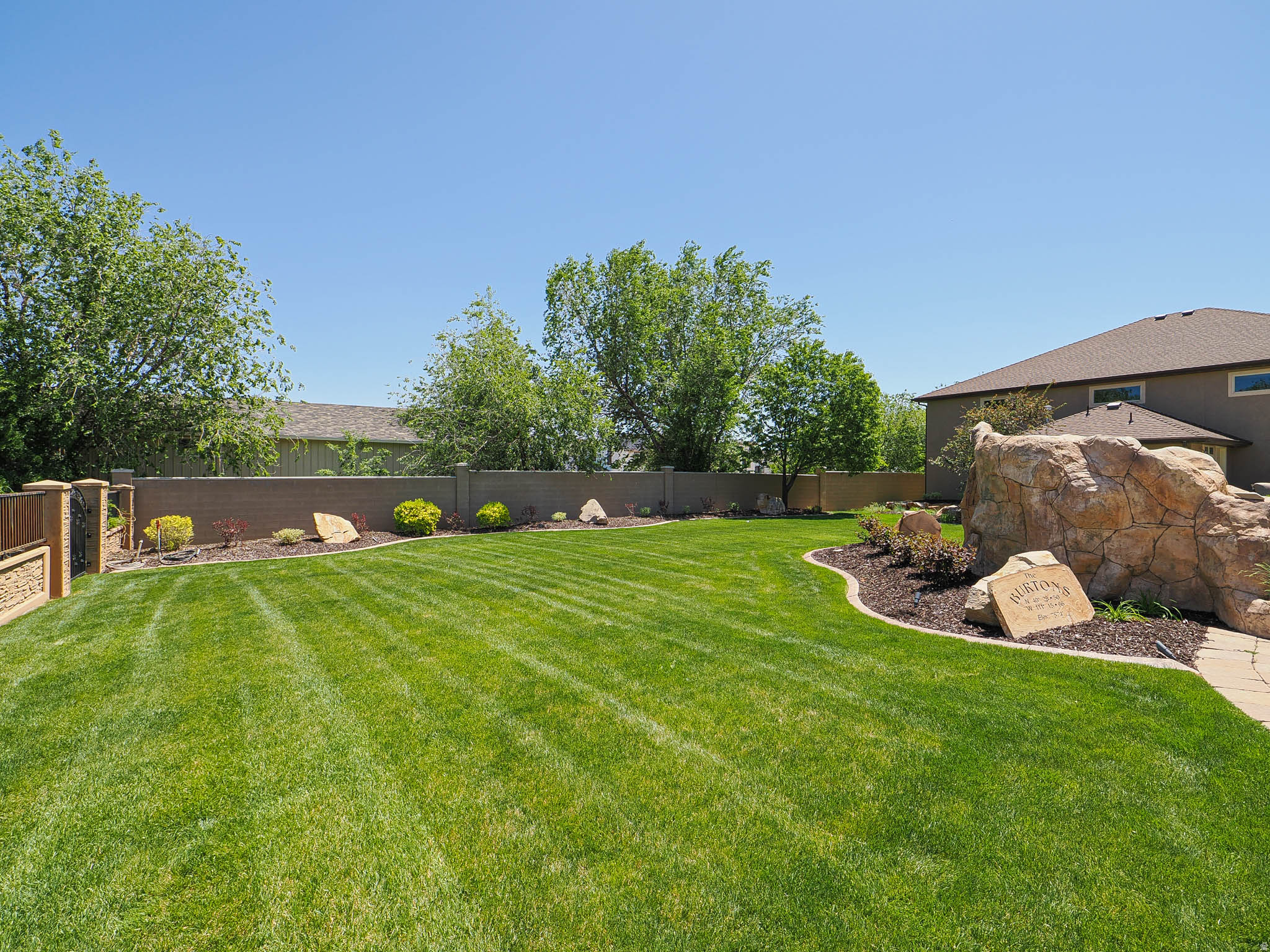 CASCADE COVE - Residential