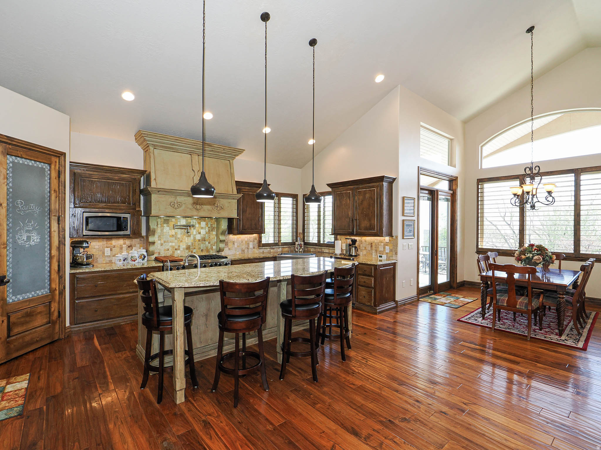 CASCADE COVE - Residential