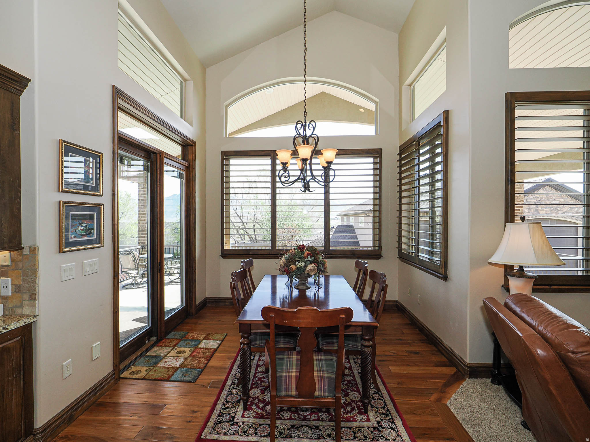 CASCADE COVE - Residential