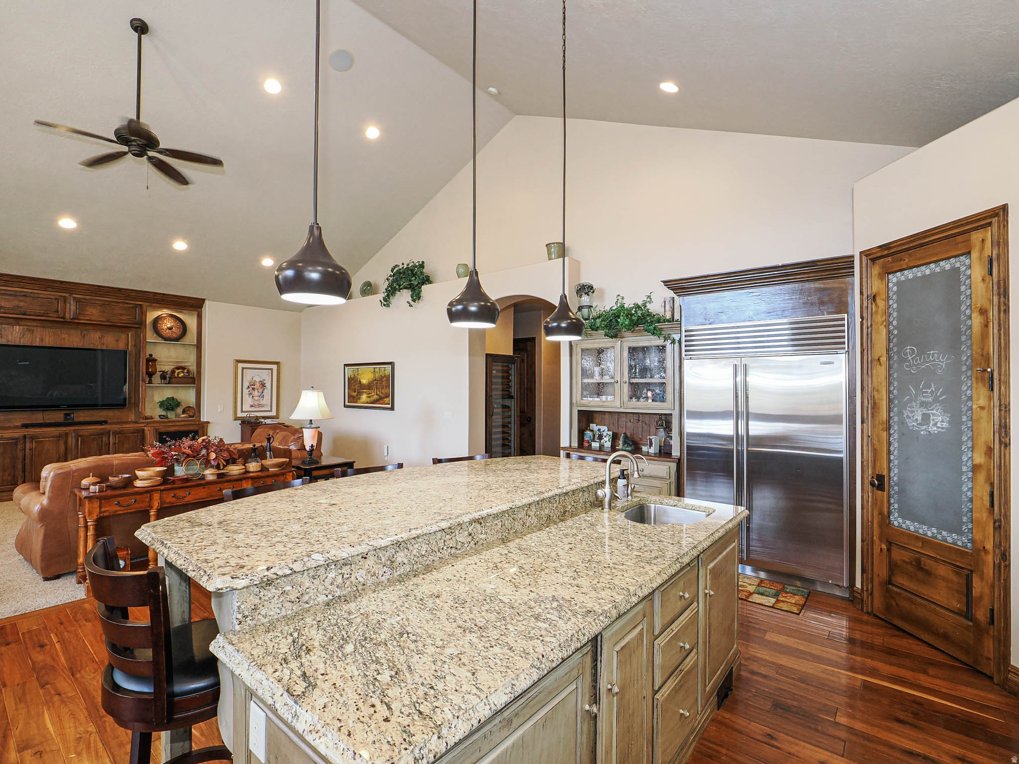 CASCADE COVE - Residential