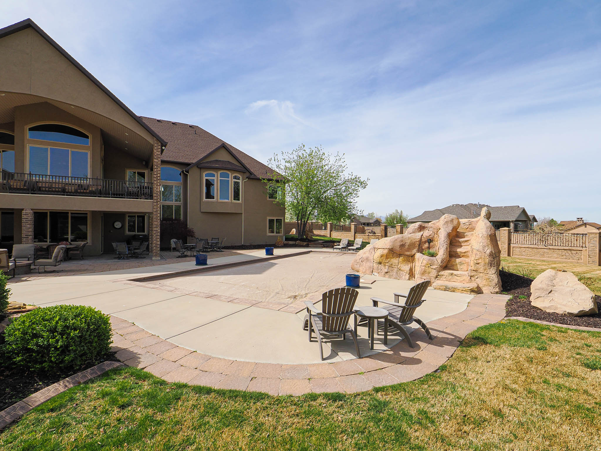 CASCADE COVE - Residential