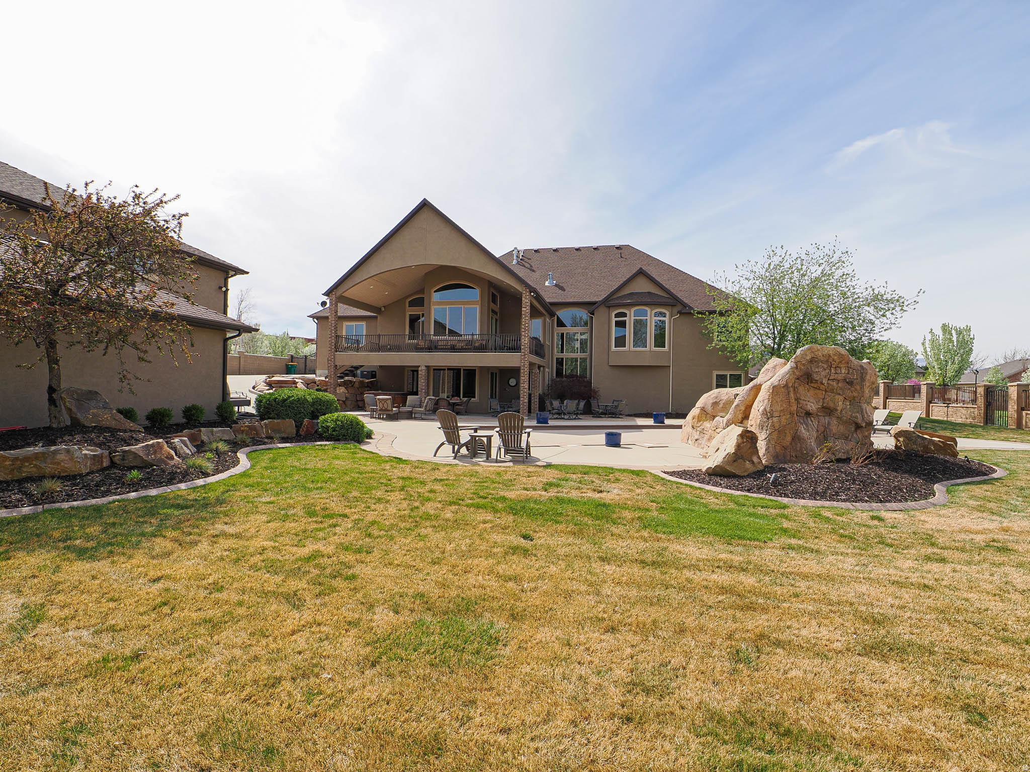 CASCADE COVE - Residential