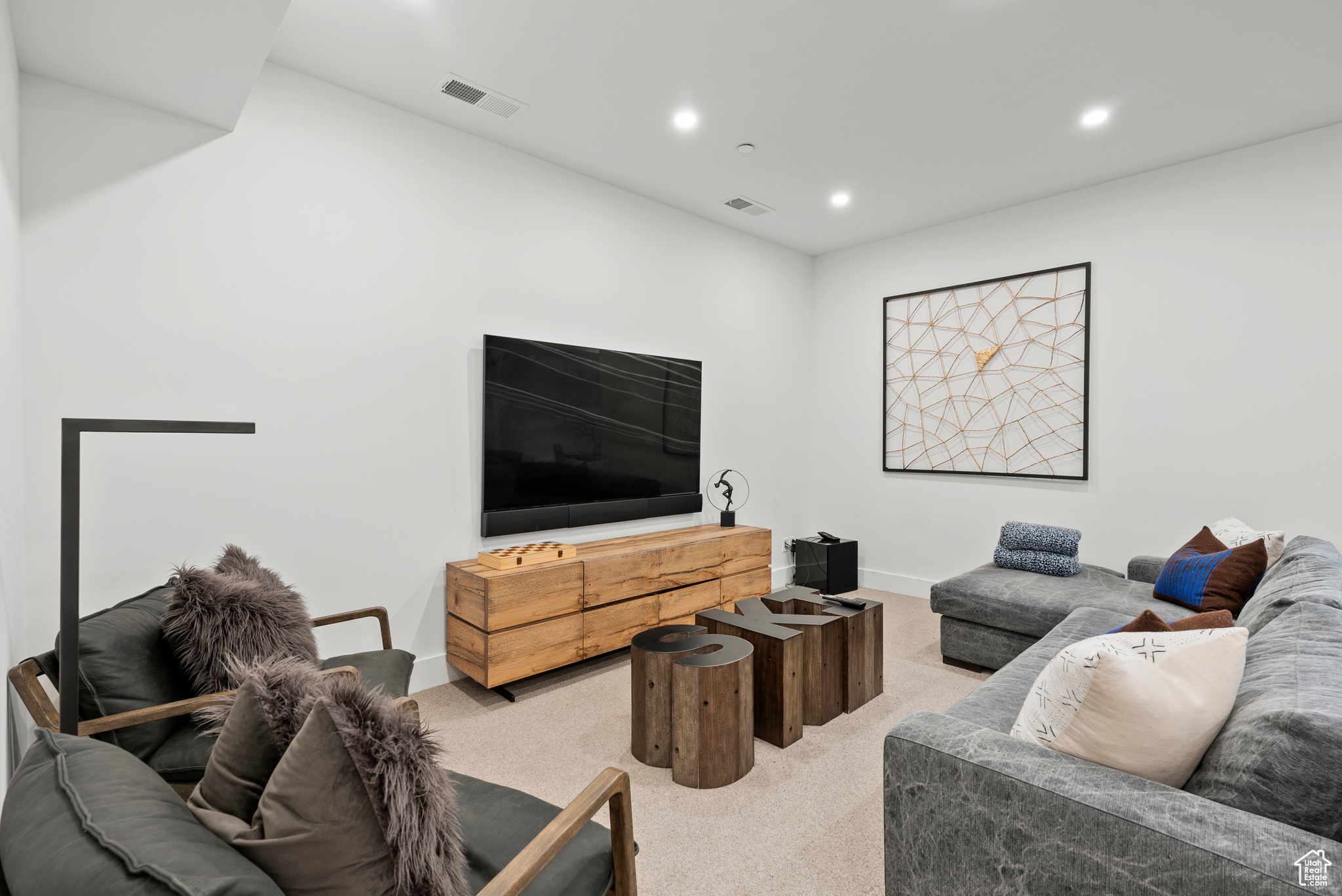 THE RIDGE AT CANYONS - Residential