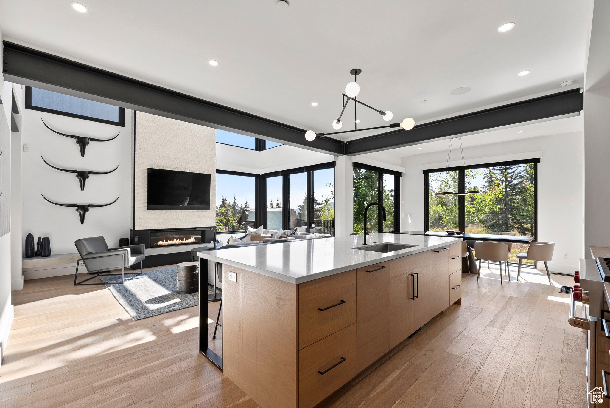 THE RIDGE AT CANYONS - Residential