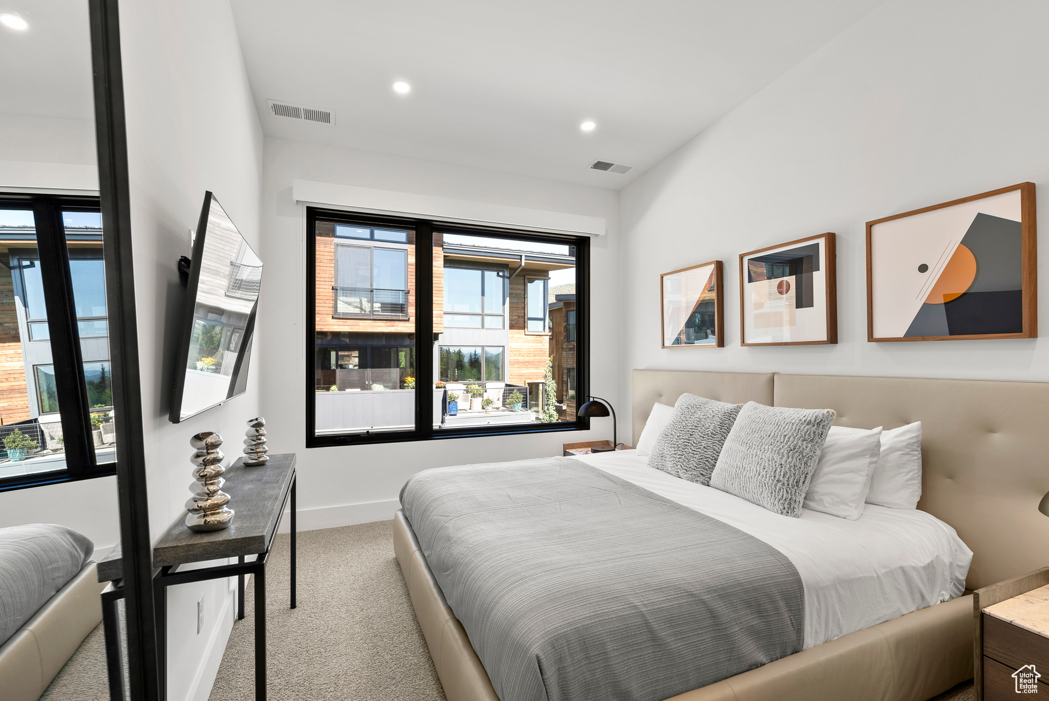THE RIDGE AT CANYONS - Residential