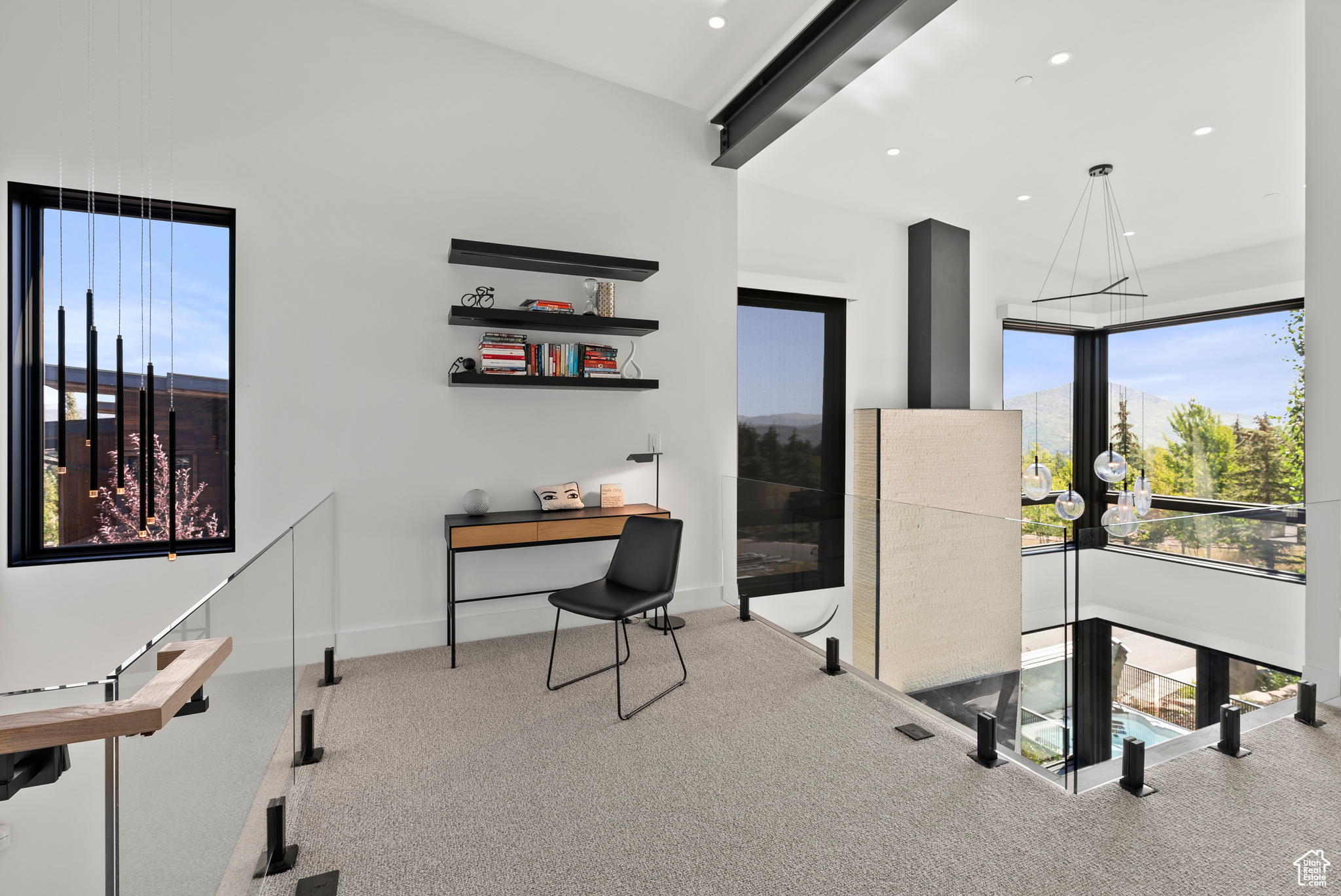 THE RIDGE AT CANYONS - Residential
