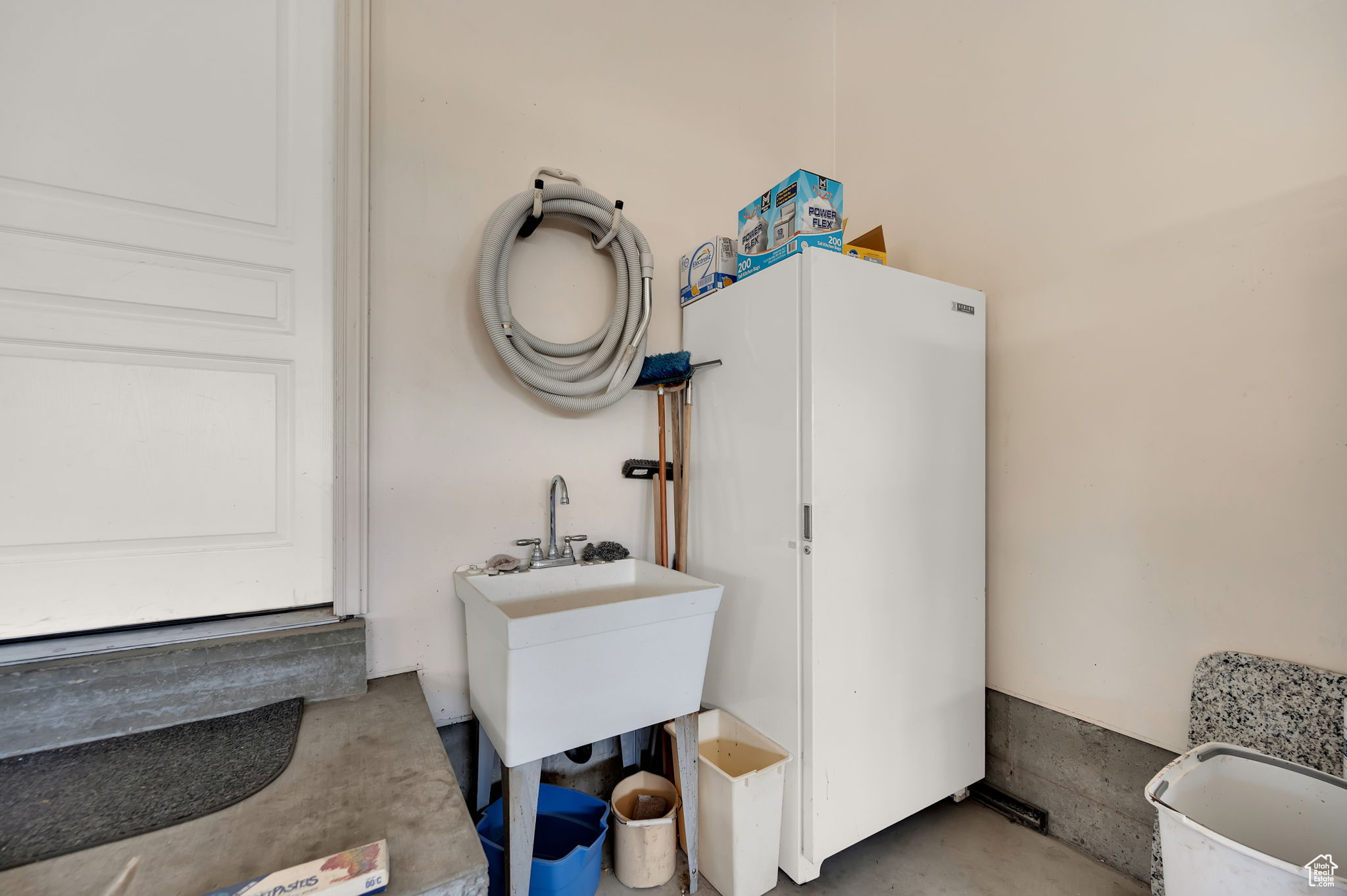 KIRKLAND - Residential