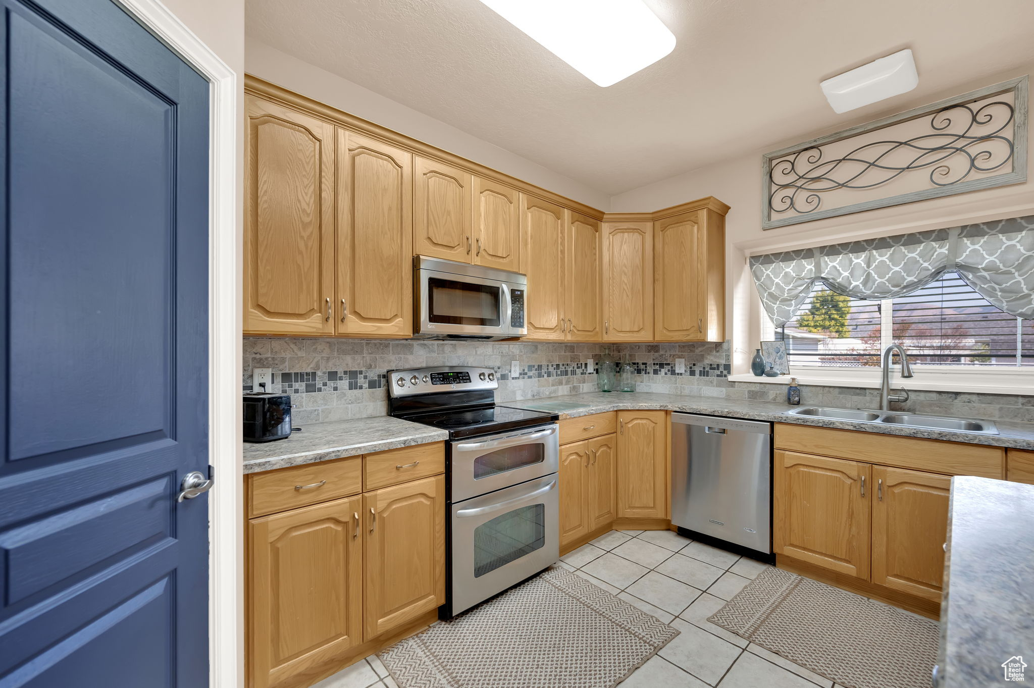 KIRKLAND - Residential