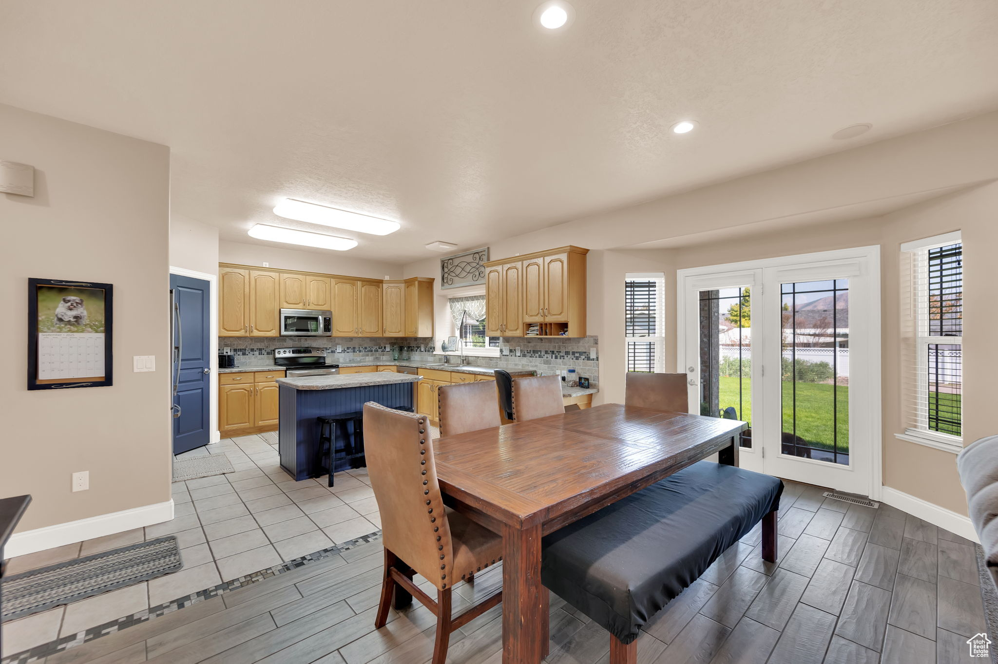 KIRKLAND - Residential