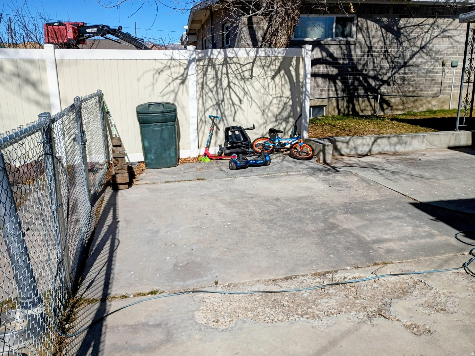 SHIMMIN SUB - Residential