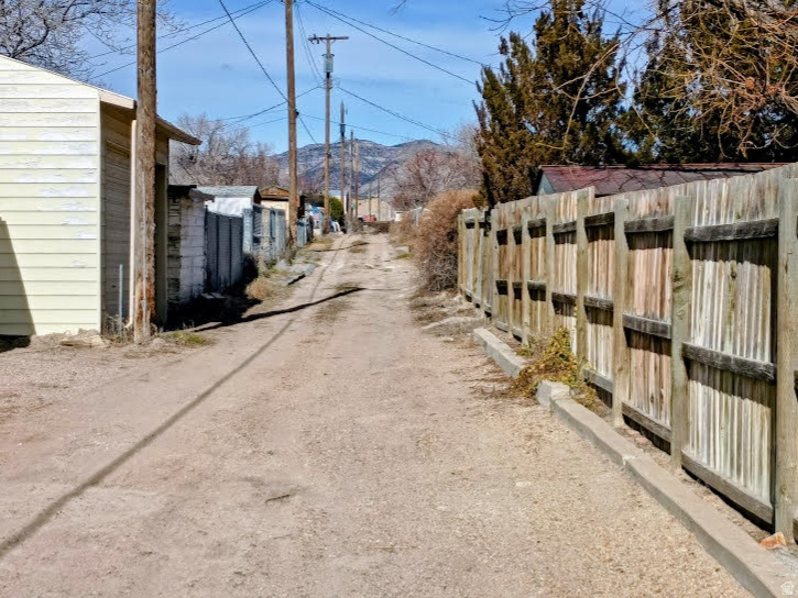 SHIMMIN SUB - Residential