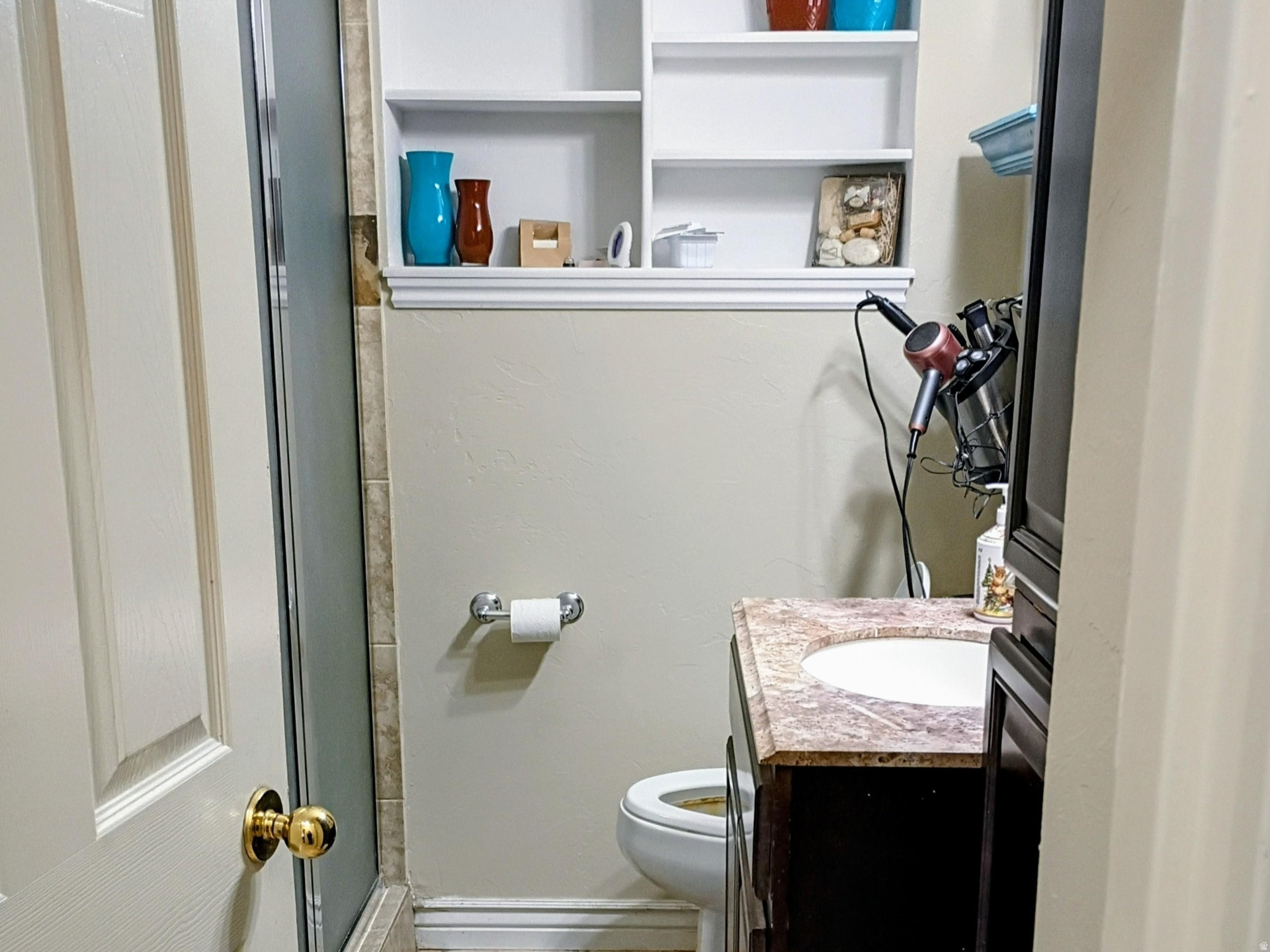 SHIMMIN SUB - Residential