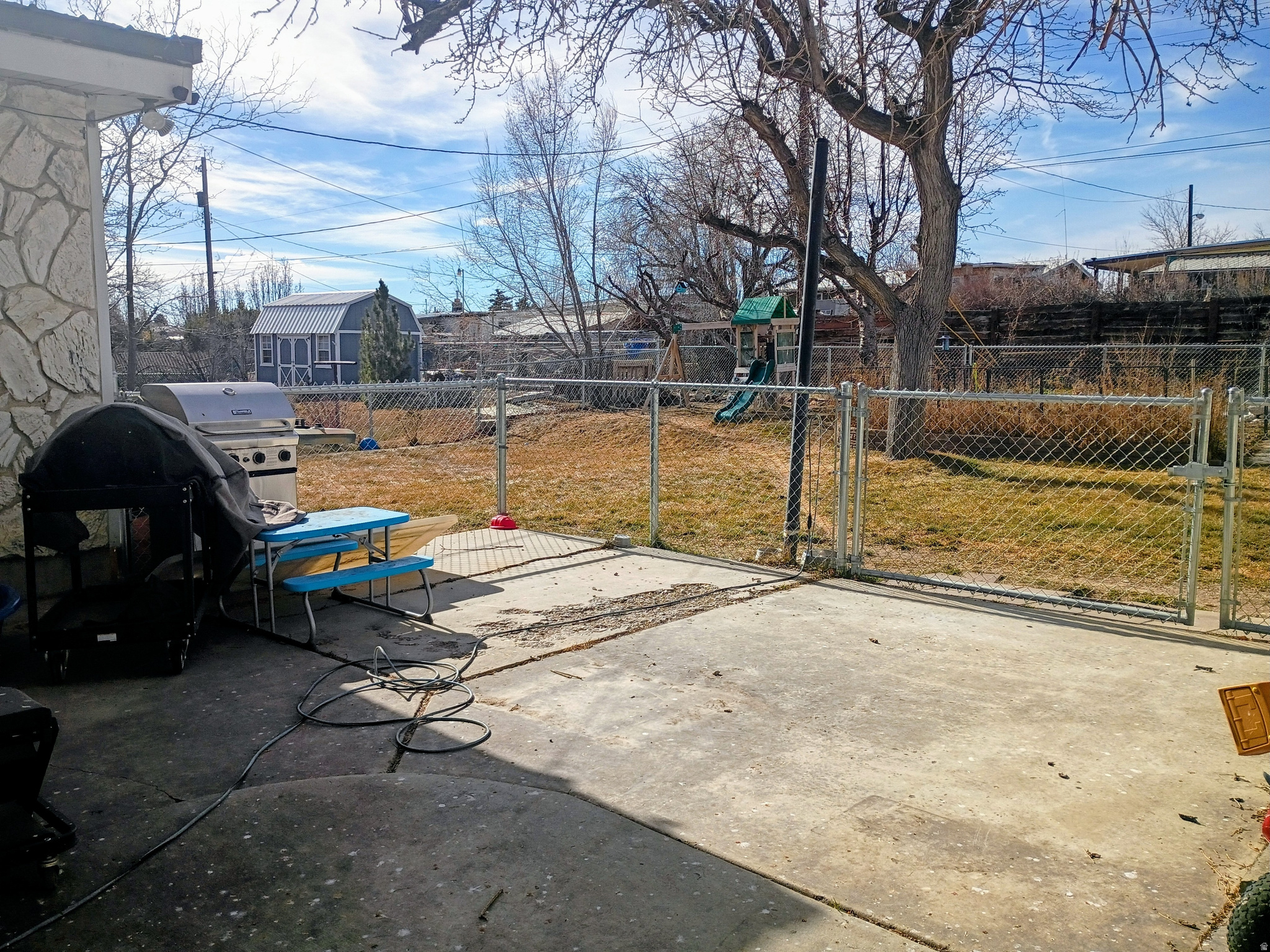 SHIMMIN SUB - Residential