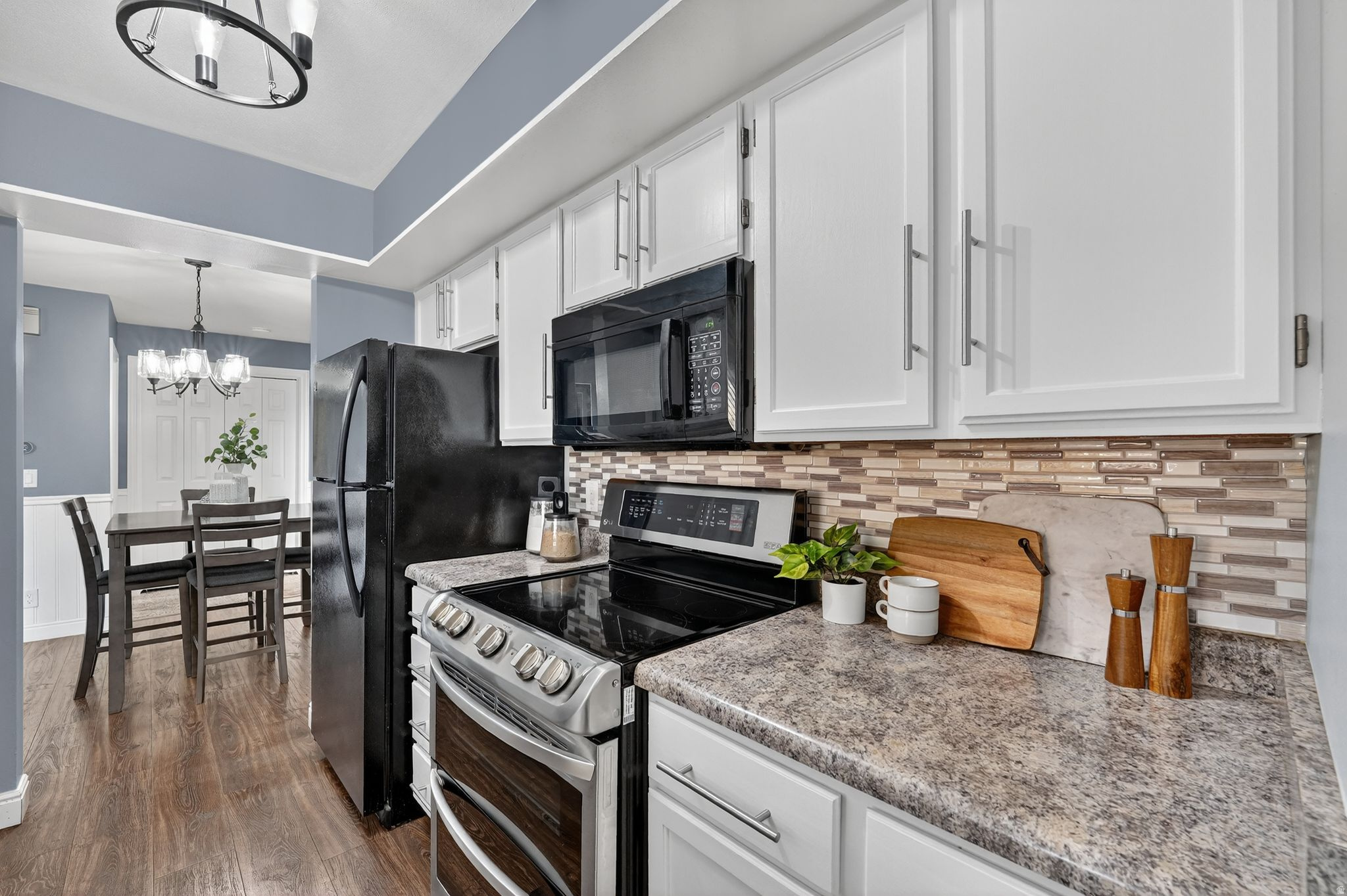 JEFFERSON PLACE - Residential