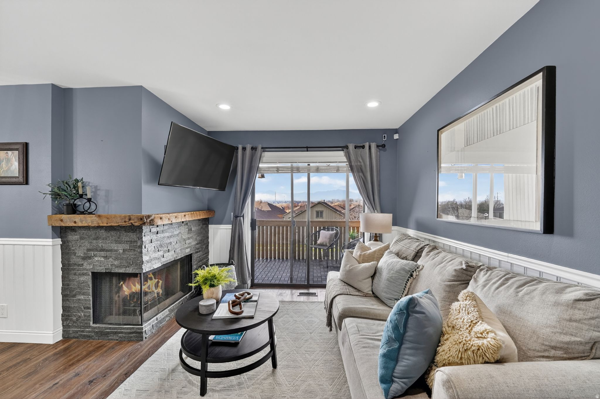 JEFFERSON PLACE - Residential