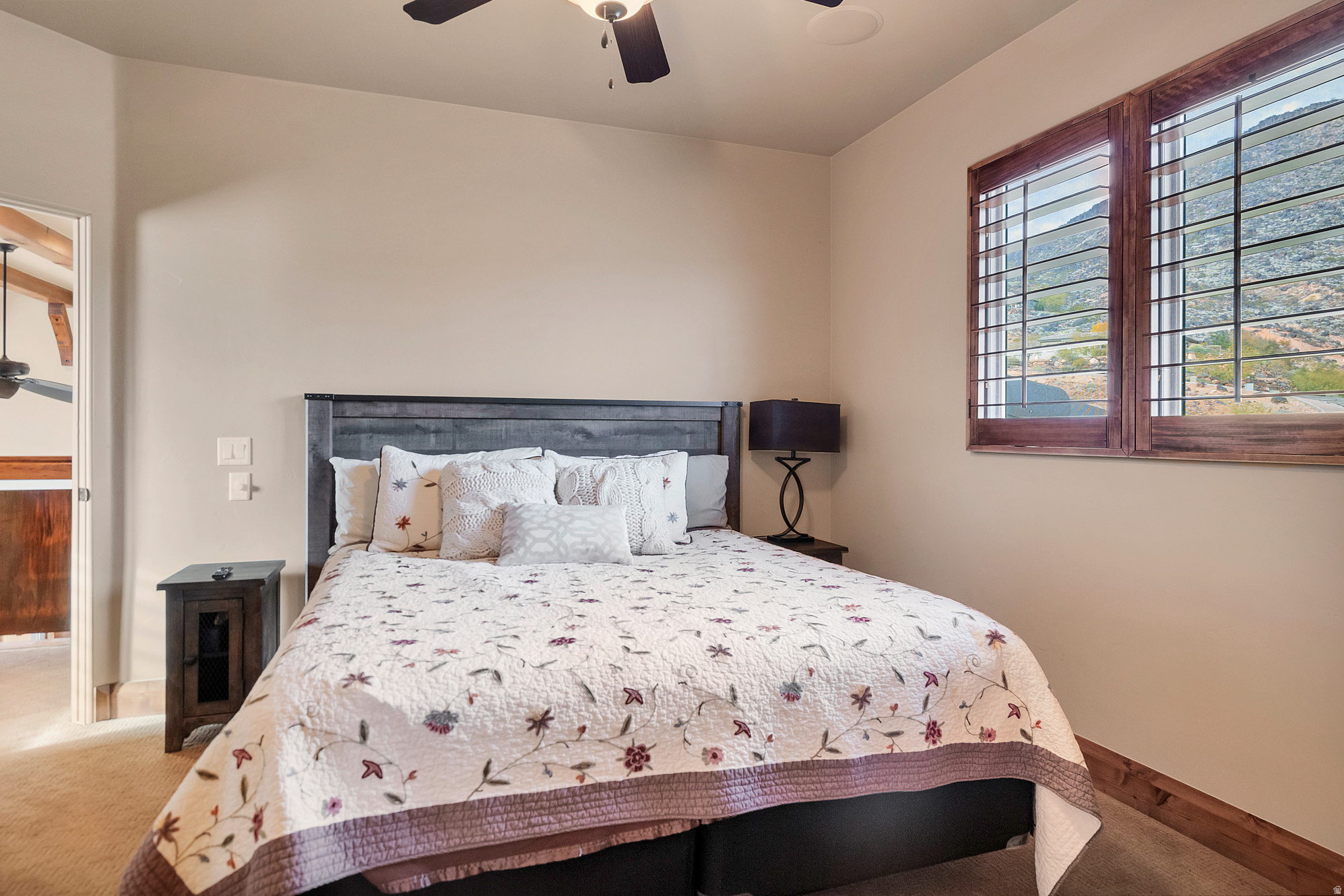 WHISPER RIDGE - Residential