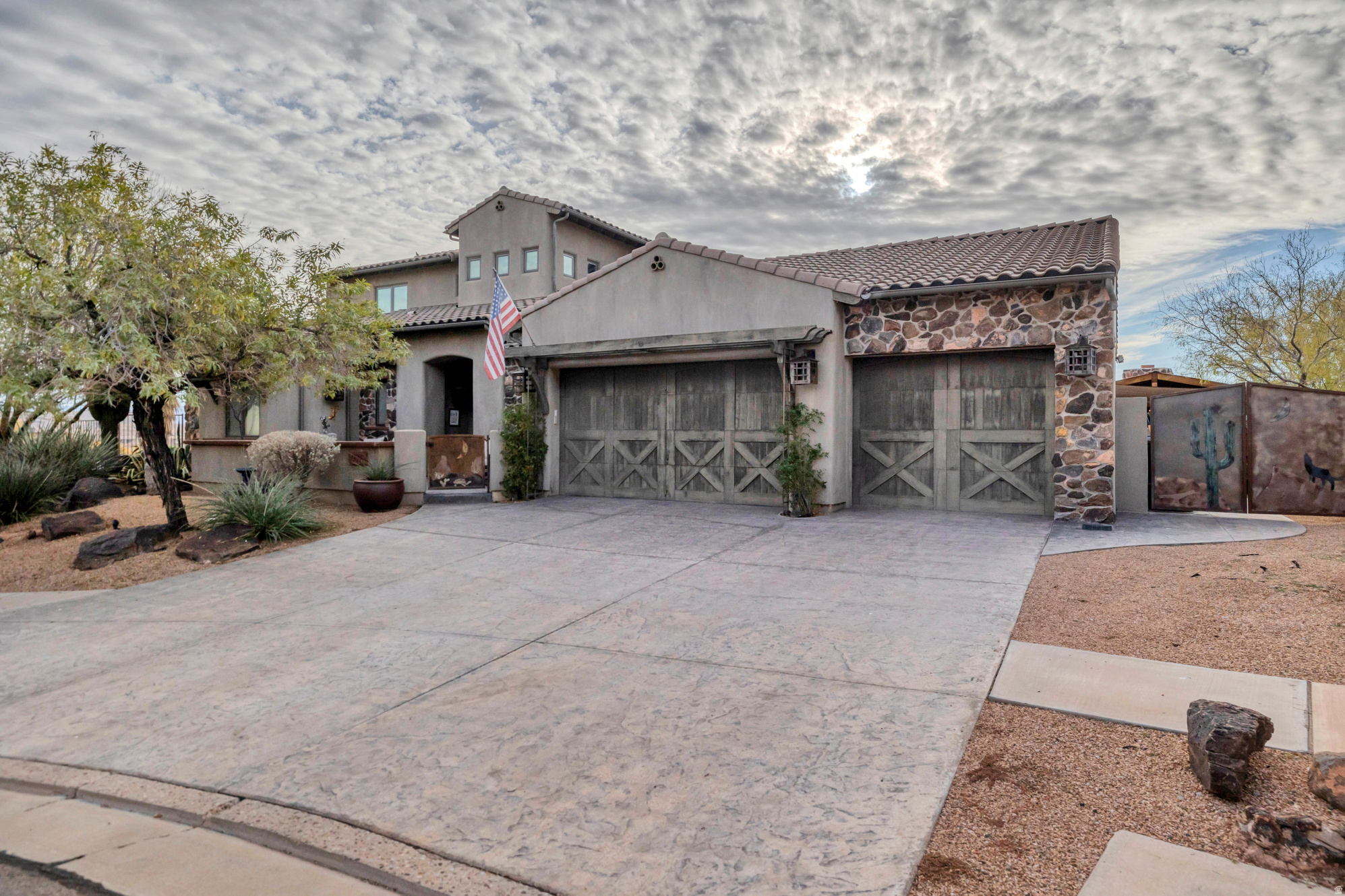 WHISPER RIDGE - Residential